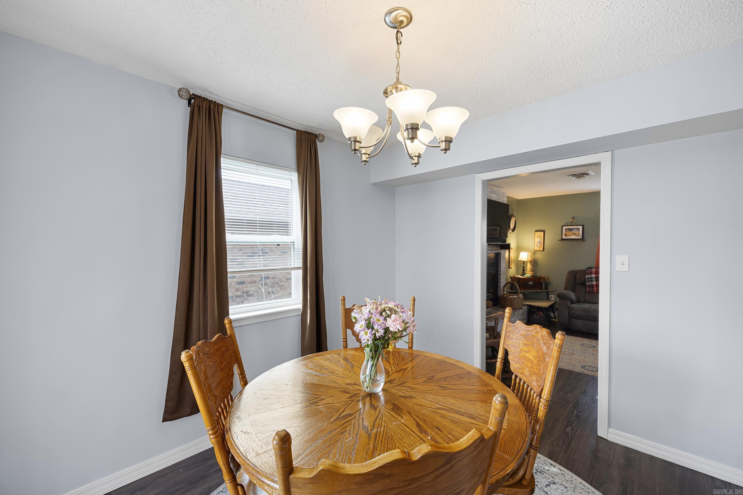 UNIVERSITY ESTATES - Residential