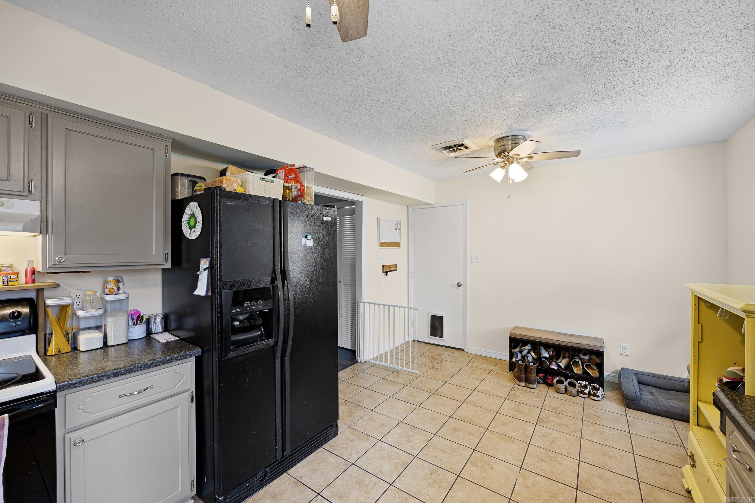 UNIVERSITY ESTATES - Residential