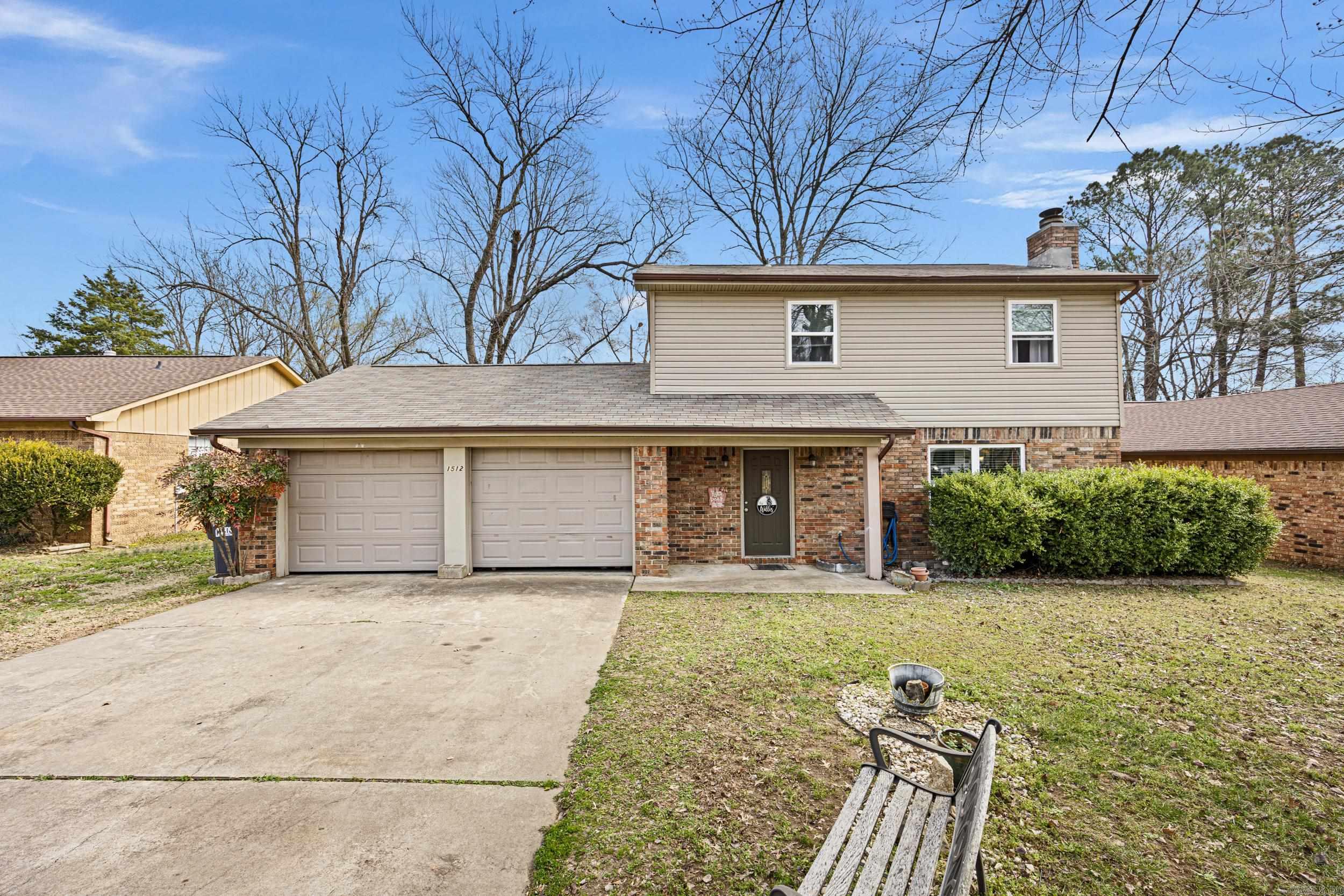 UNIVERSITY ESTATES - Residential