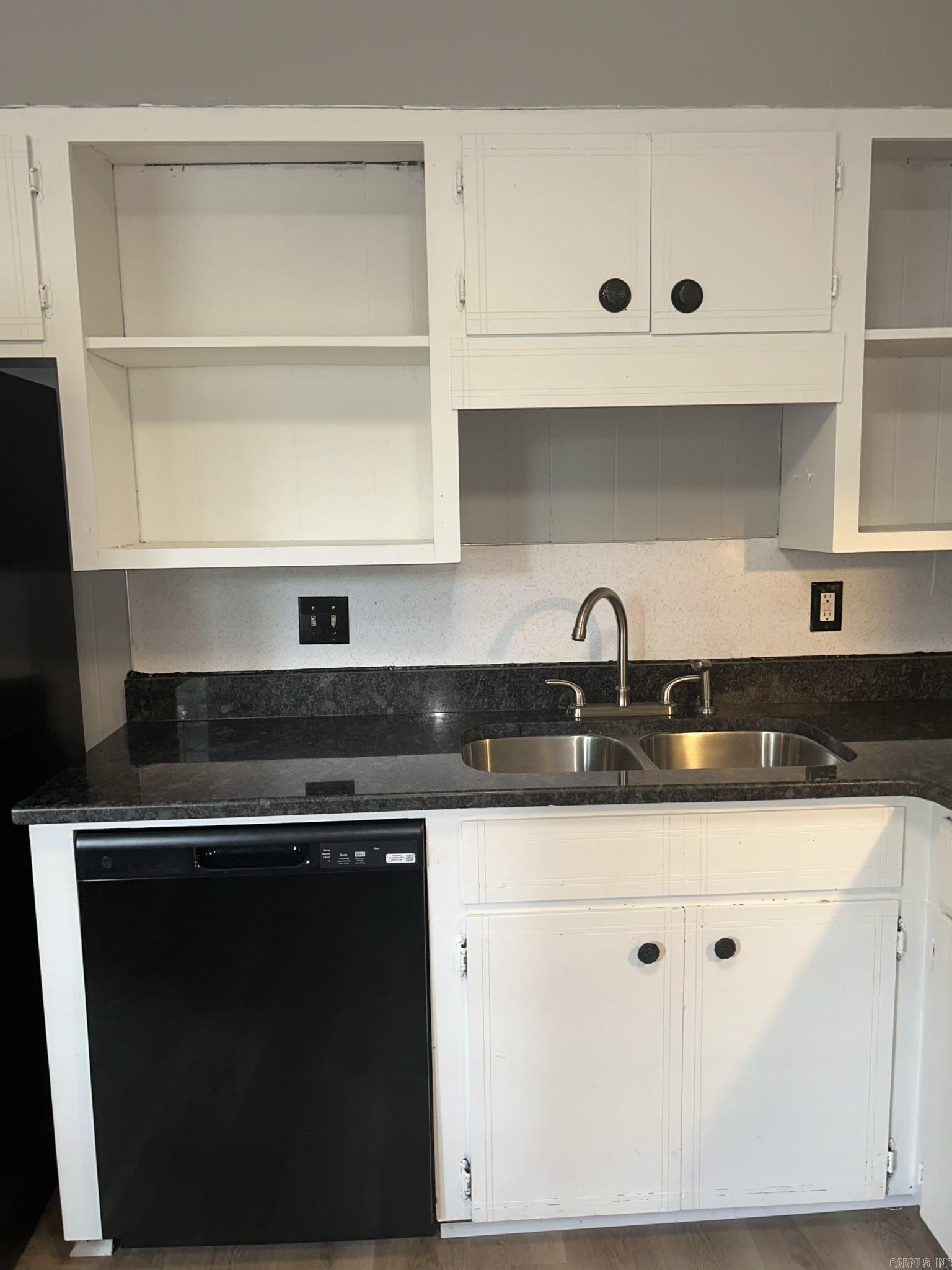 3N-10-17 - Residential Lease