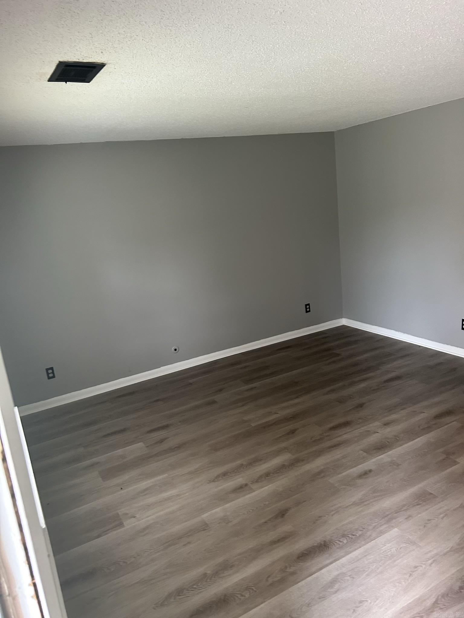 3N-10-17 - Residential Lease