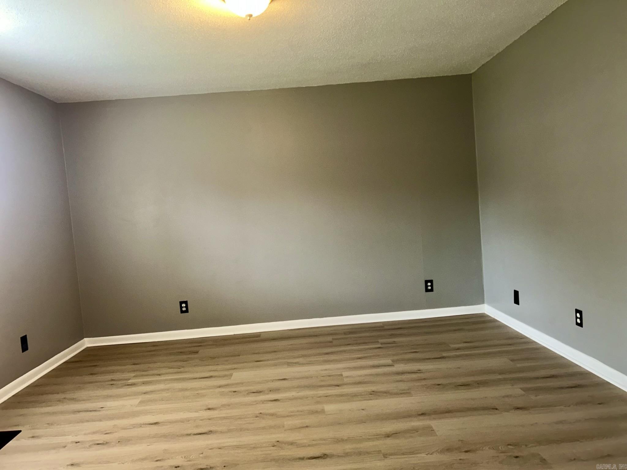 3N-10-17 - Residential Lease