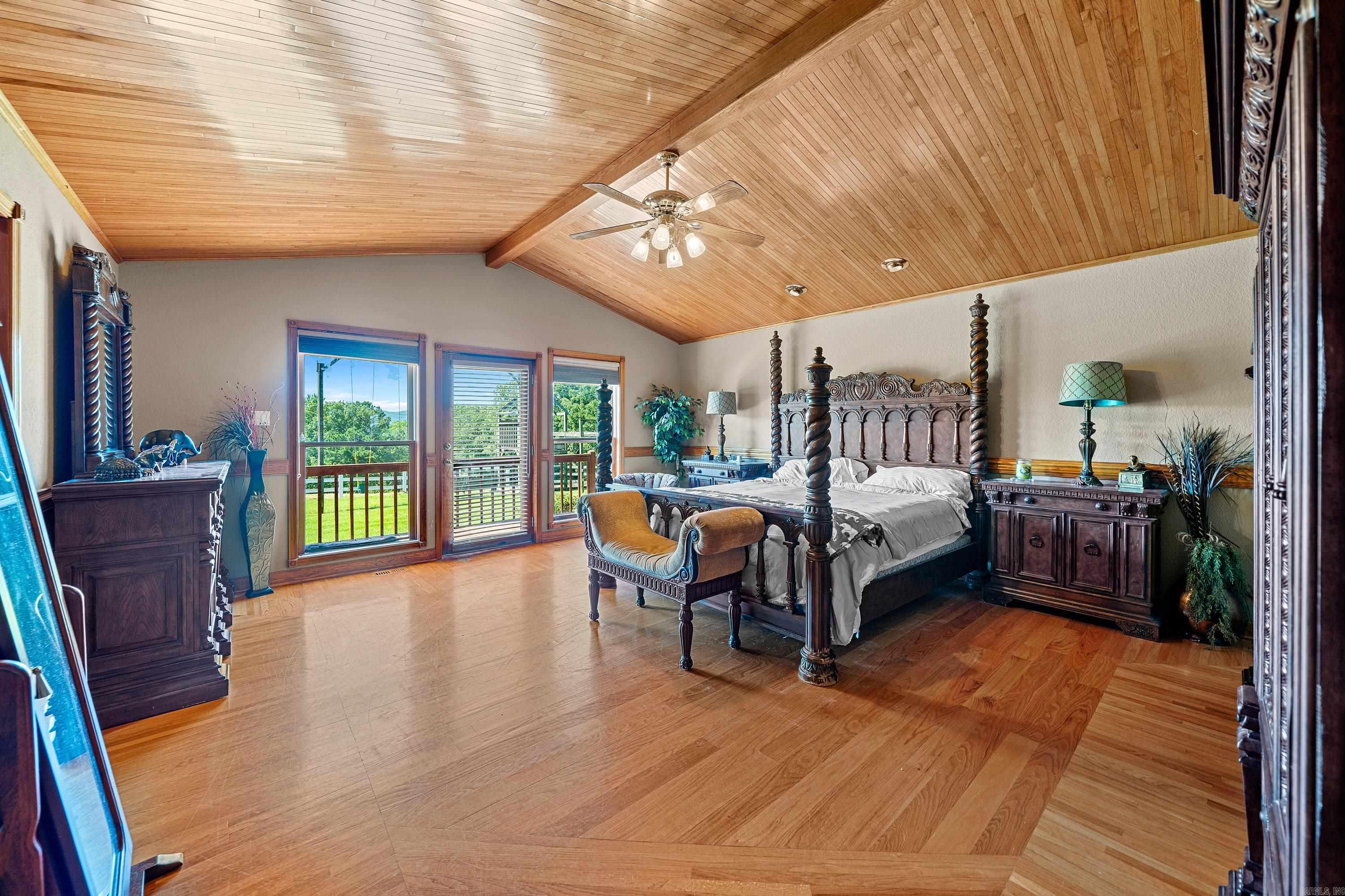 Metes & Bounds - Residential