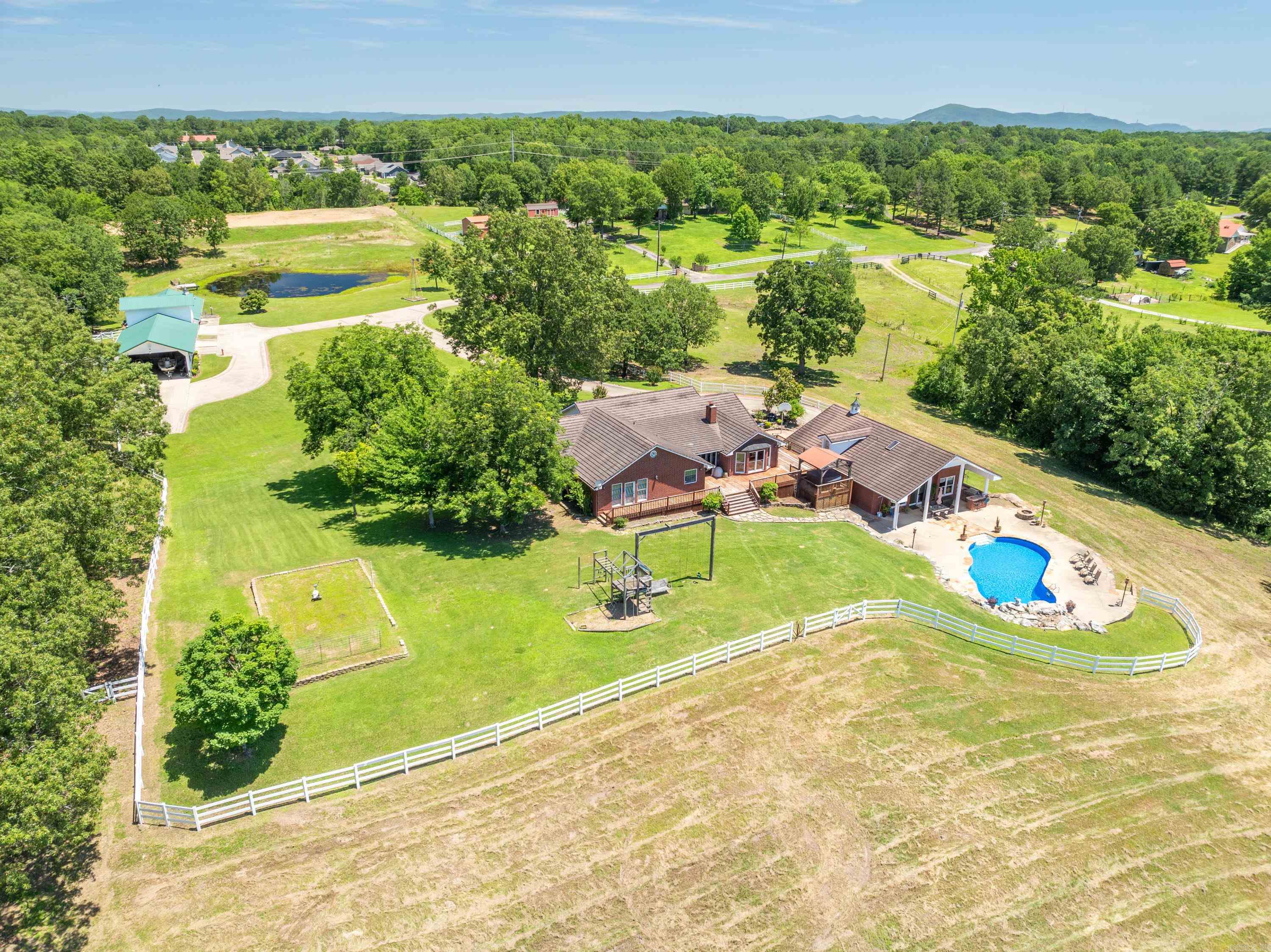 Metes & Bounds - Residential