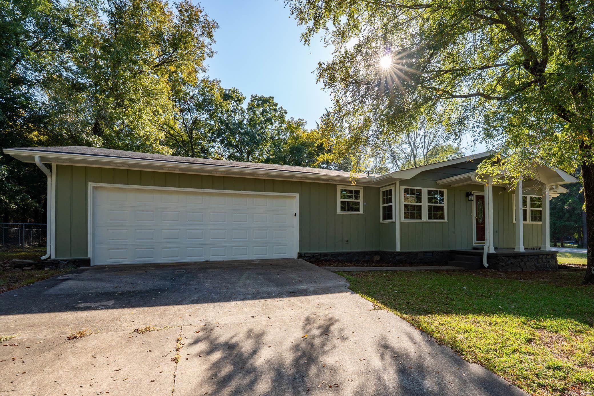 OLD MILL POND ROUND MOUNTAIN - Residential