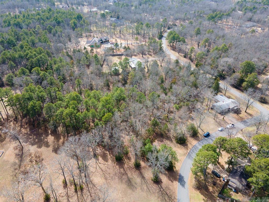 OLD MILL POND ROUND MOUNTAIN - Residential