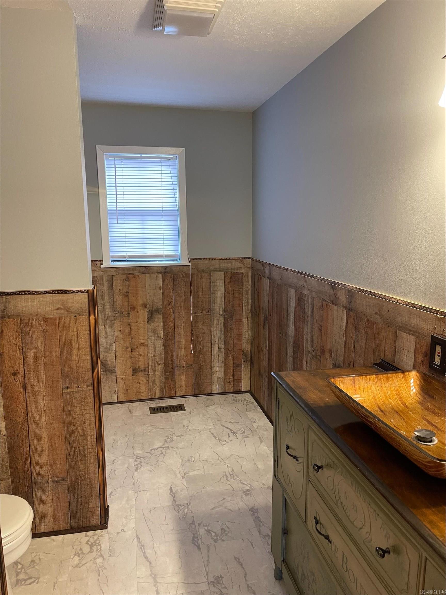 BALD KNOB OUTLOTS - Residential