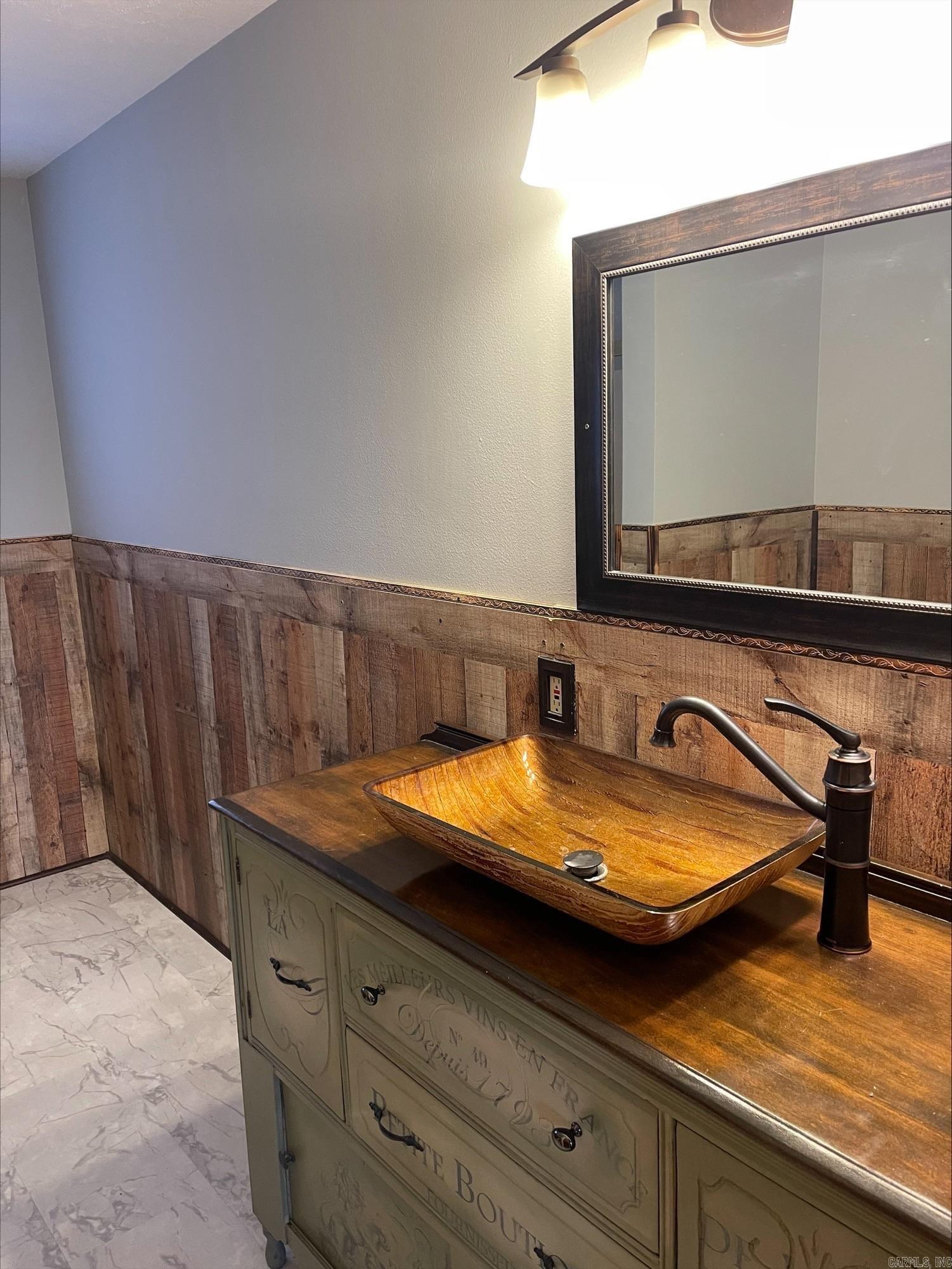 BALD KNOB OUTLOTS - Residential