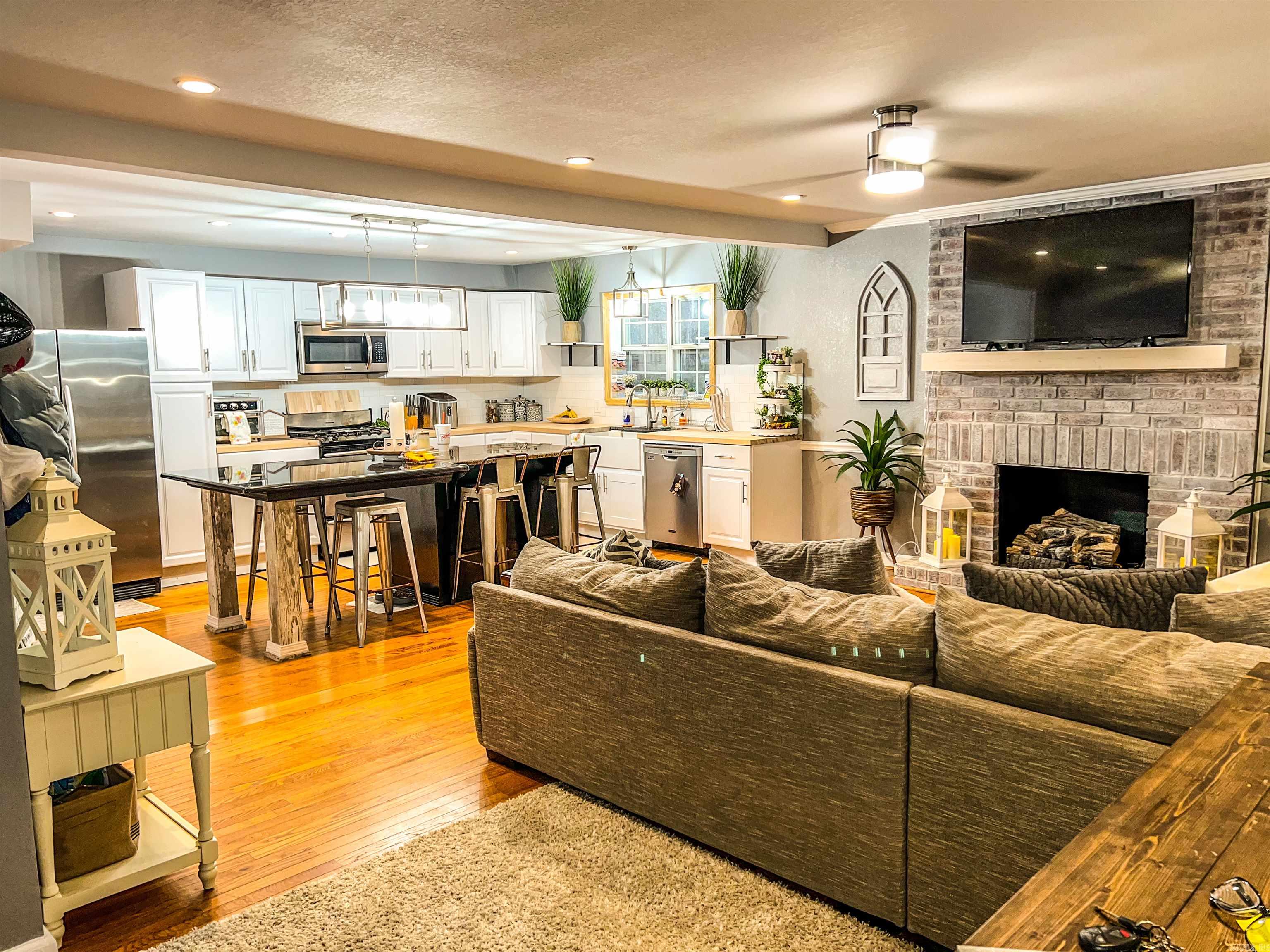 WILDWOOD ESTS - Residential