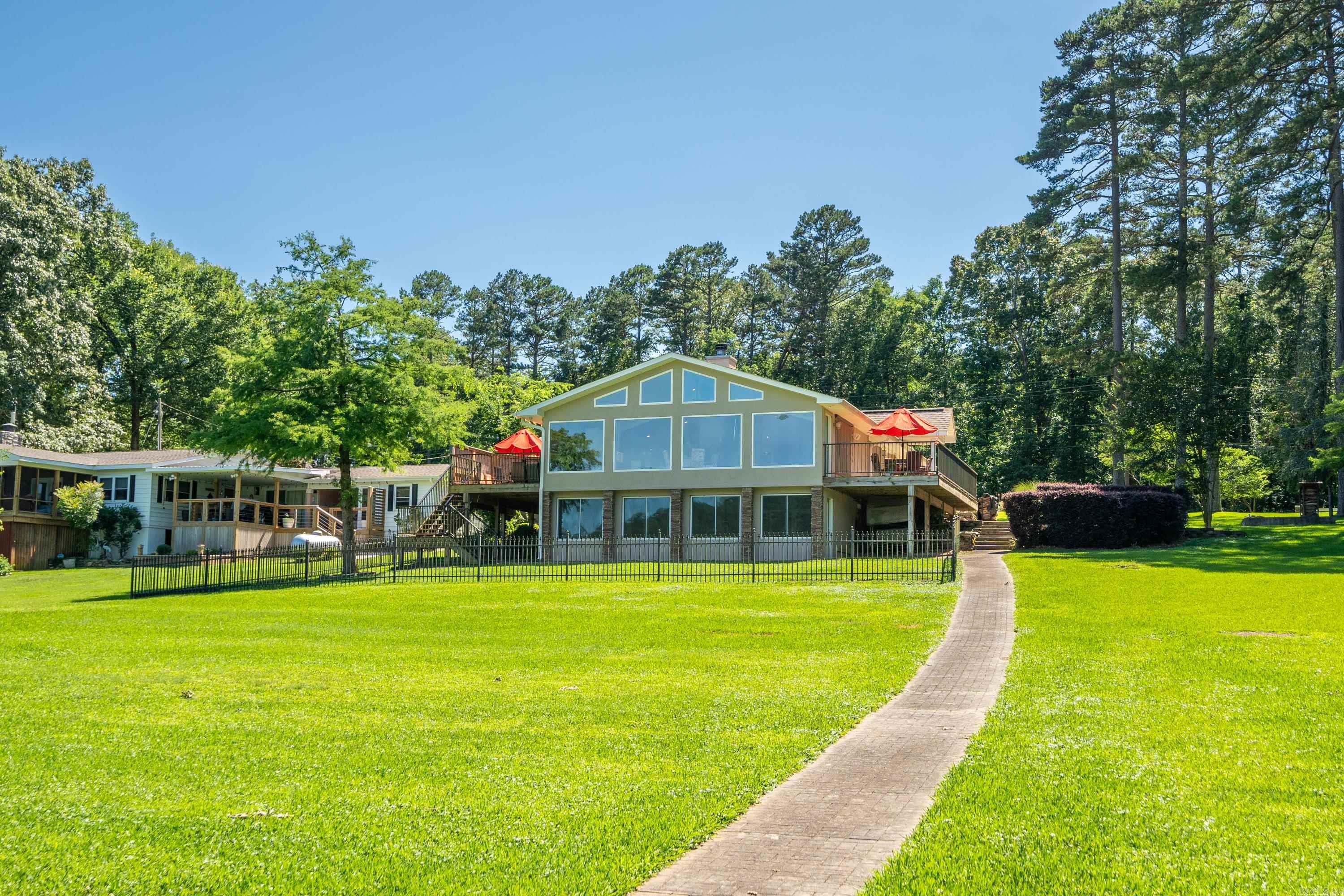Foizes - Residential