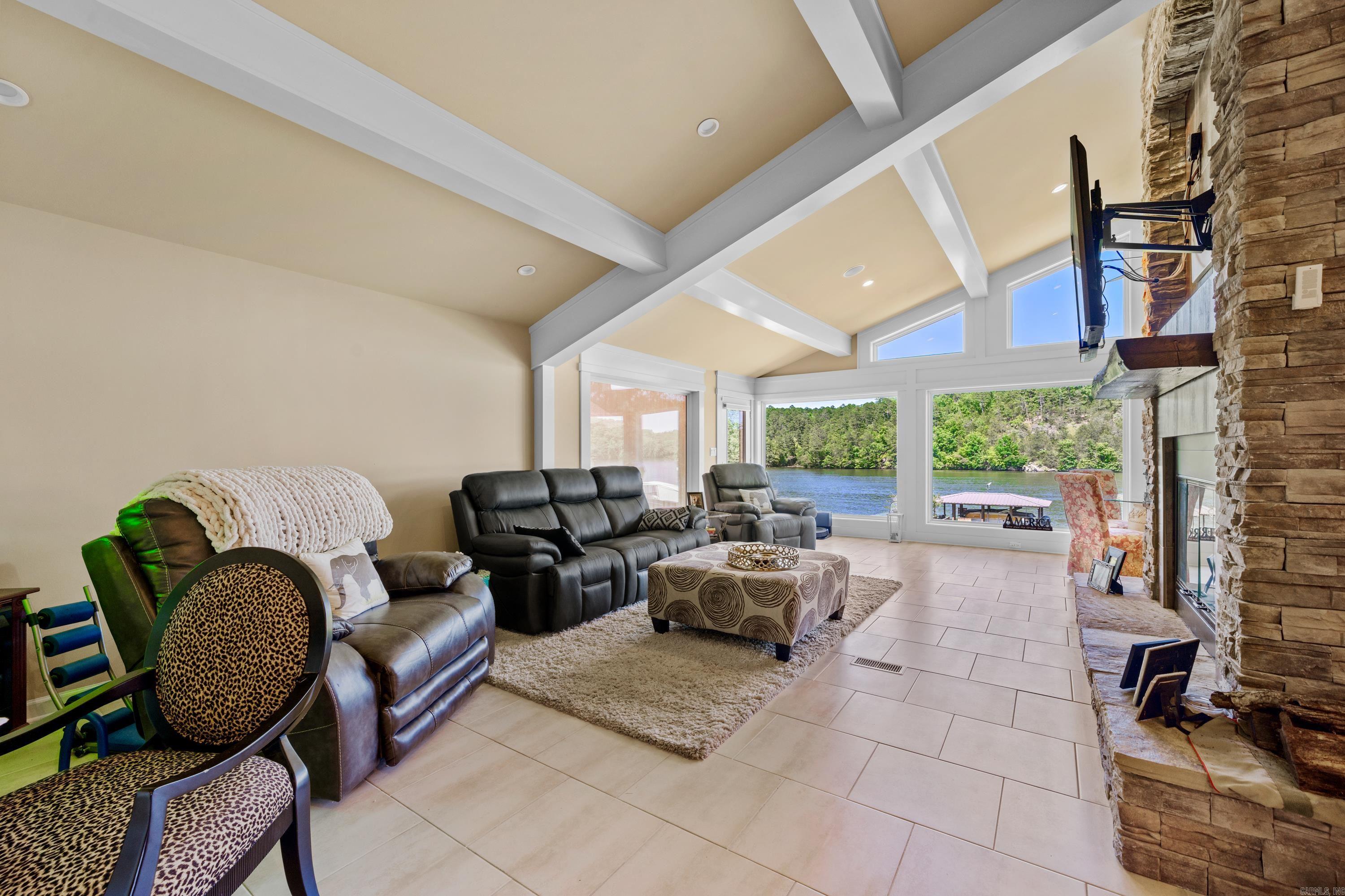 Foizes - Residential