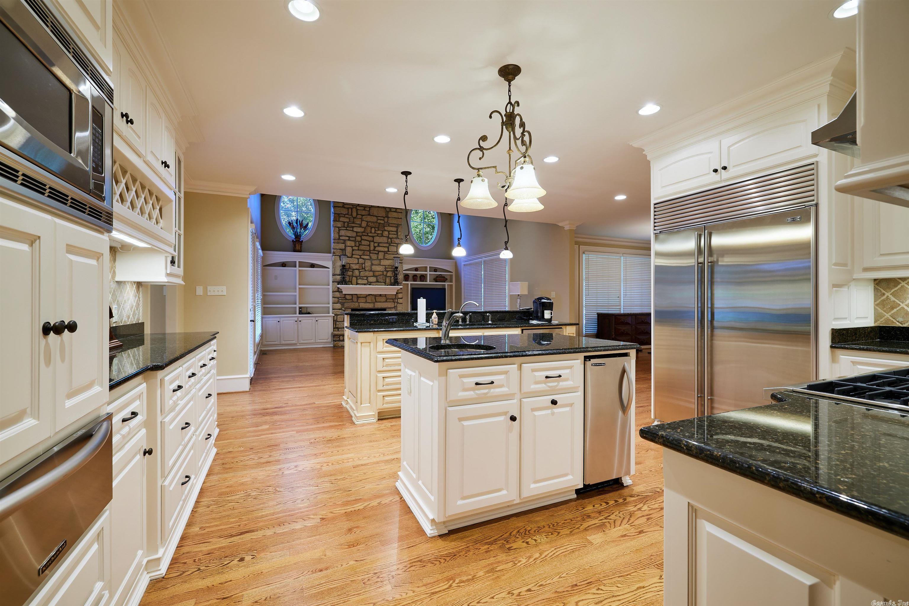 CHENAL VALLEY SOLOGNE CIRCLE - Residential