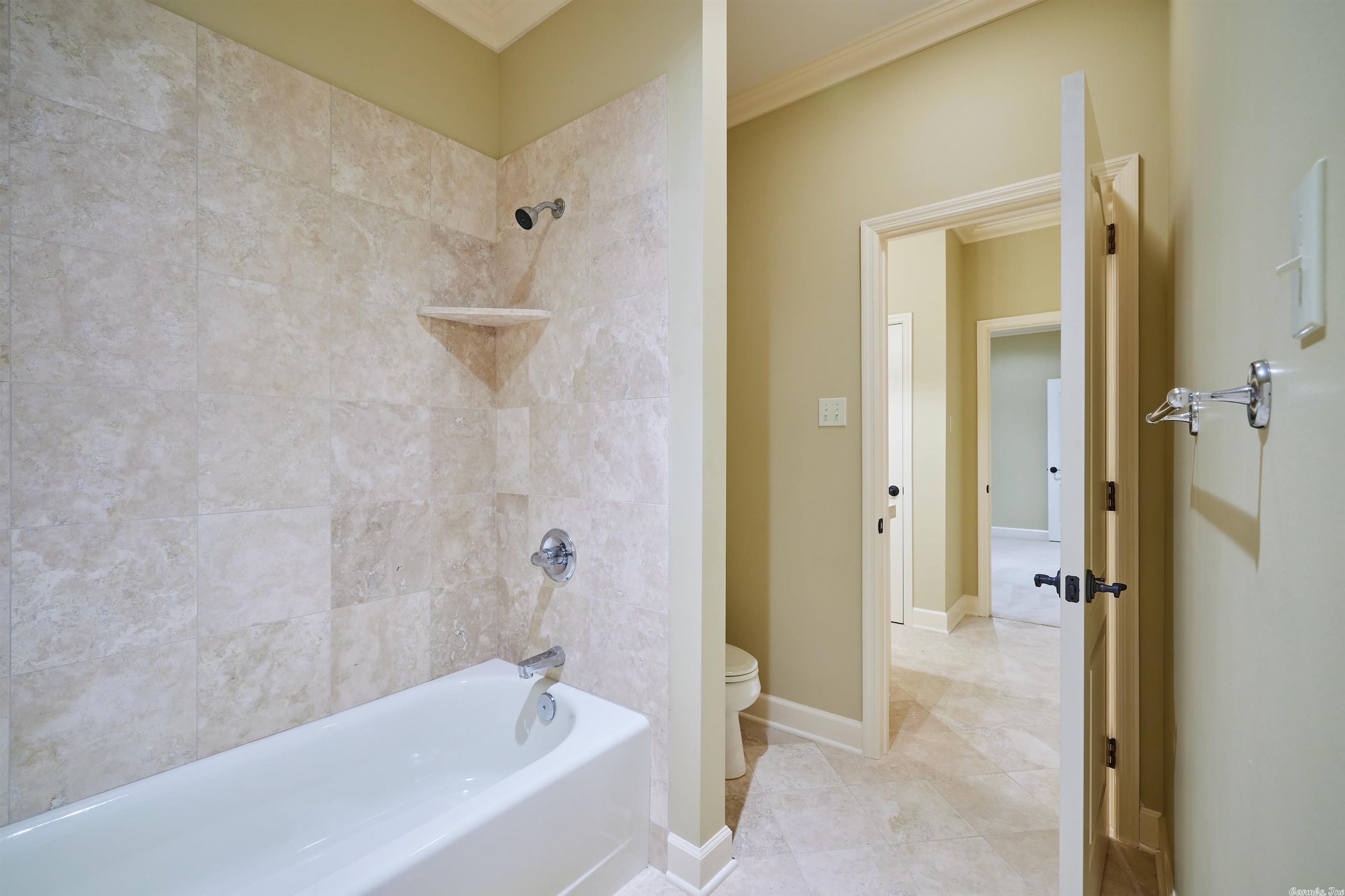 CHENAL VALLEY SOLOGNE CIRCLE - Residential