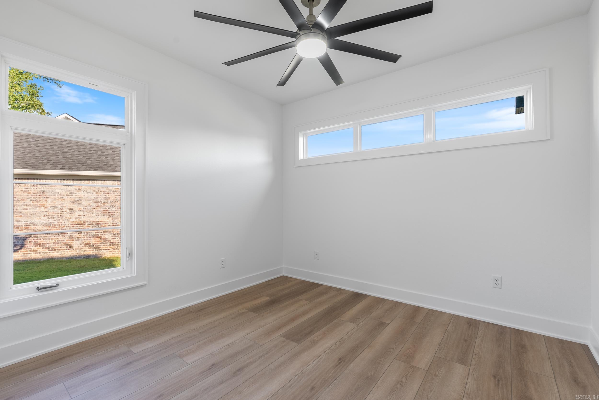 EAST MEADOW - Residential
