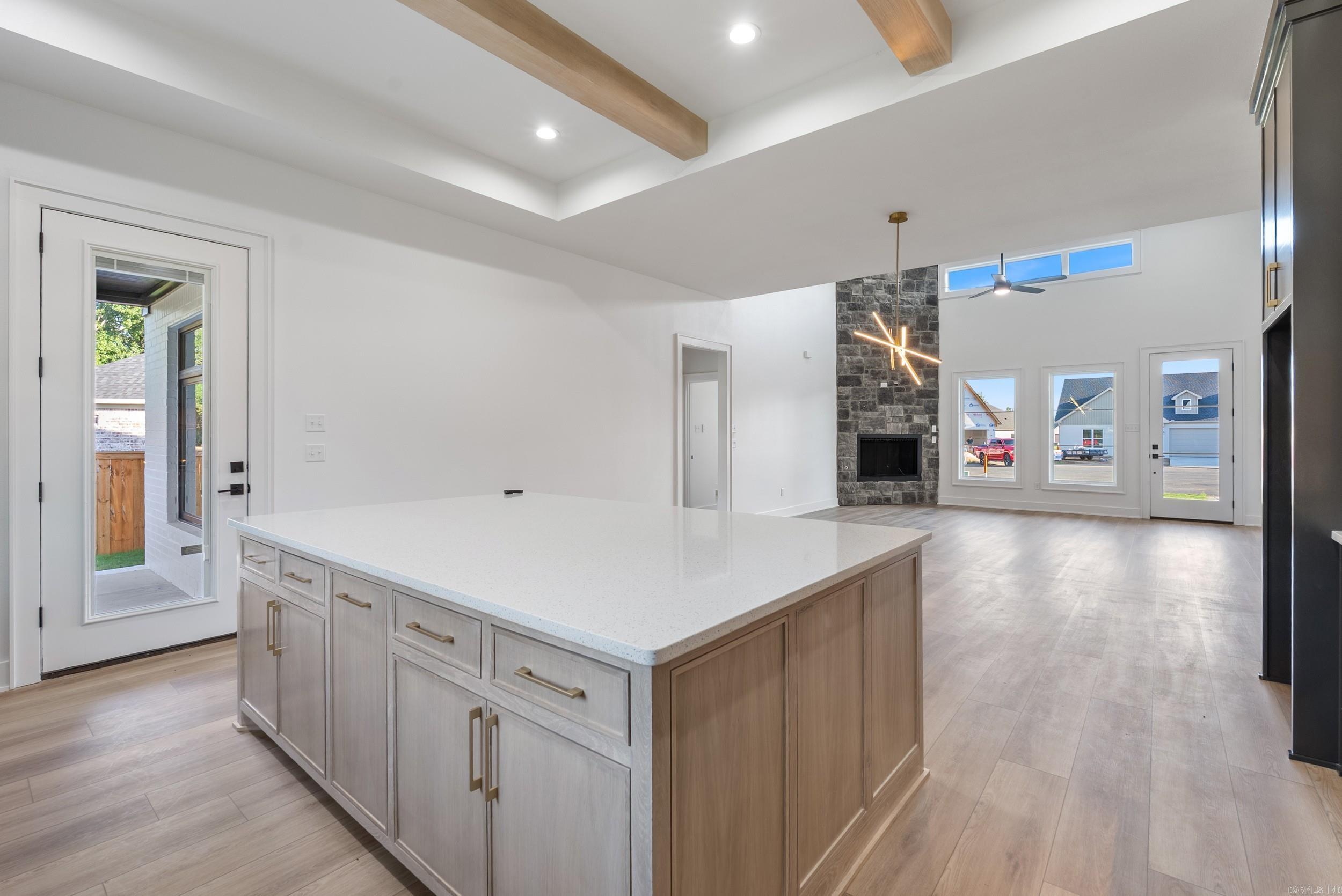 EAST MEADOW - Residential