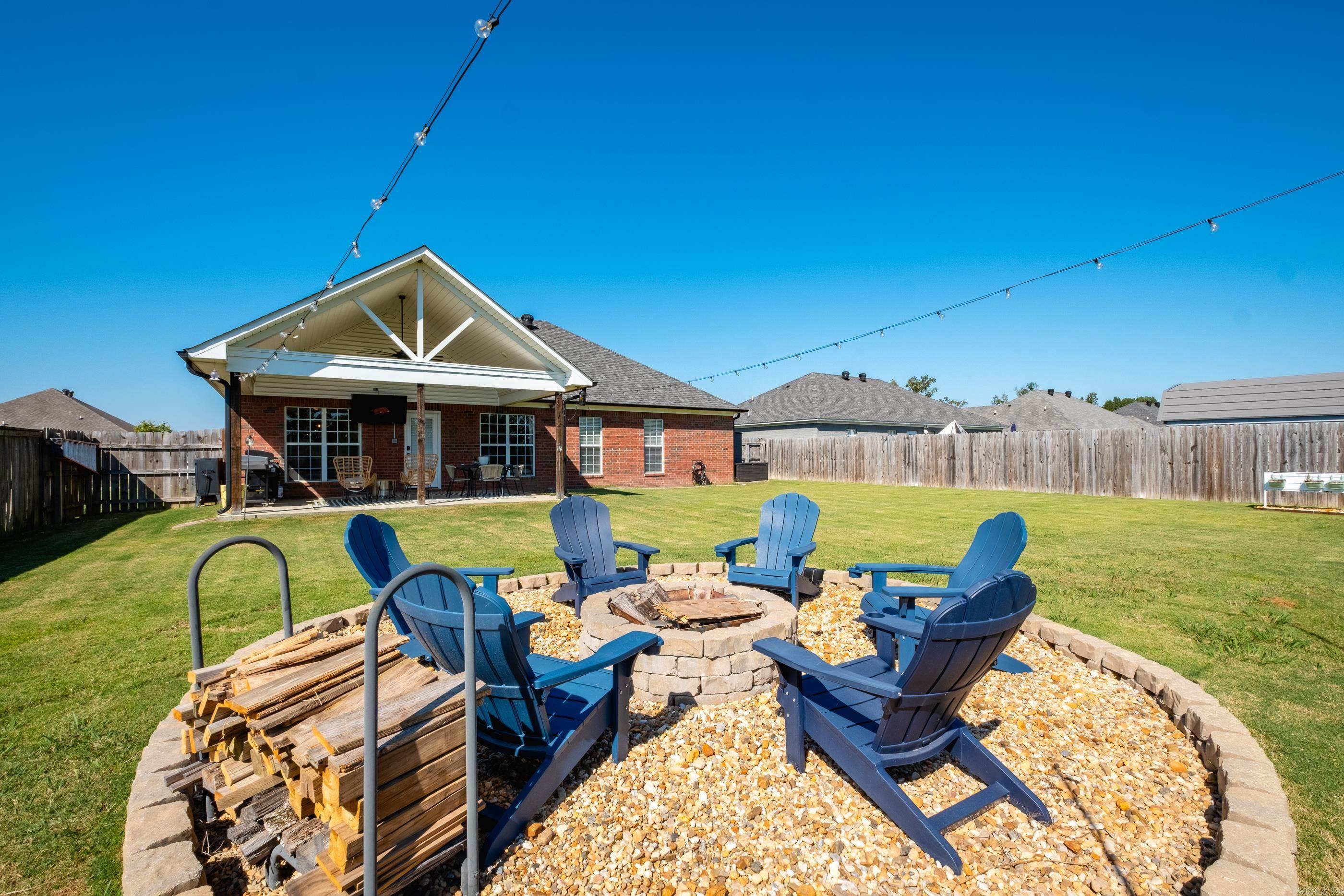 MAKENNA COVE - Residential