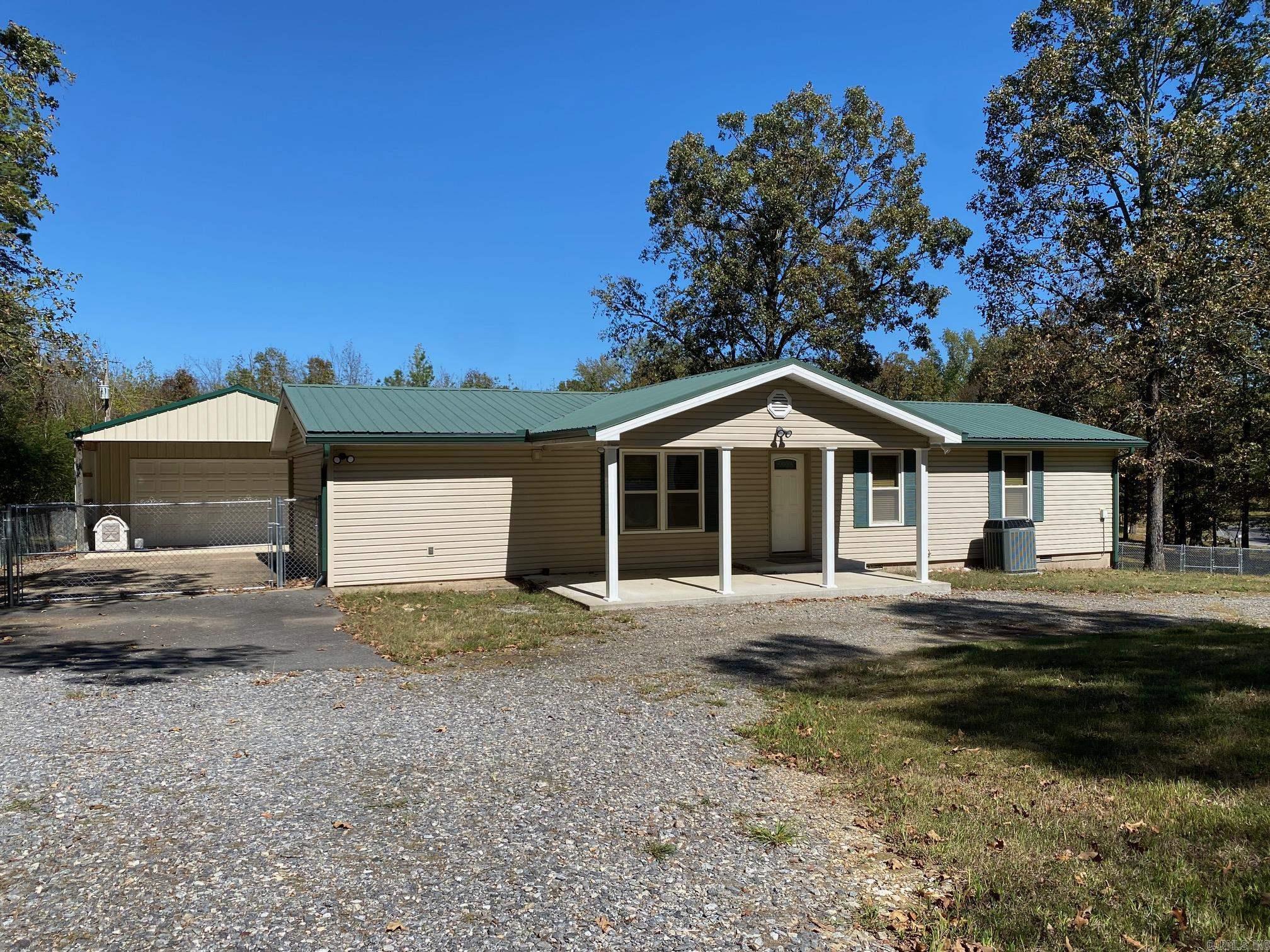 WYLDE WOOD VILL - Residential