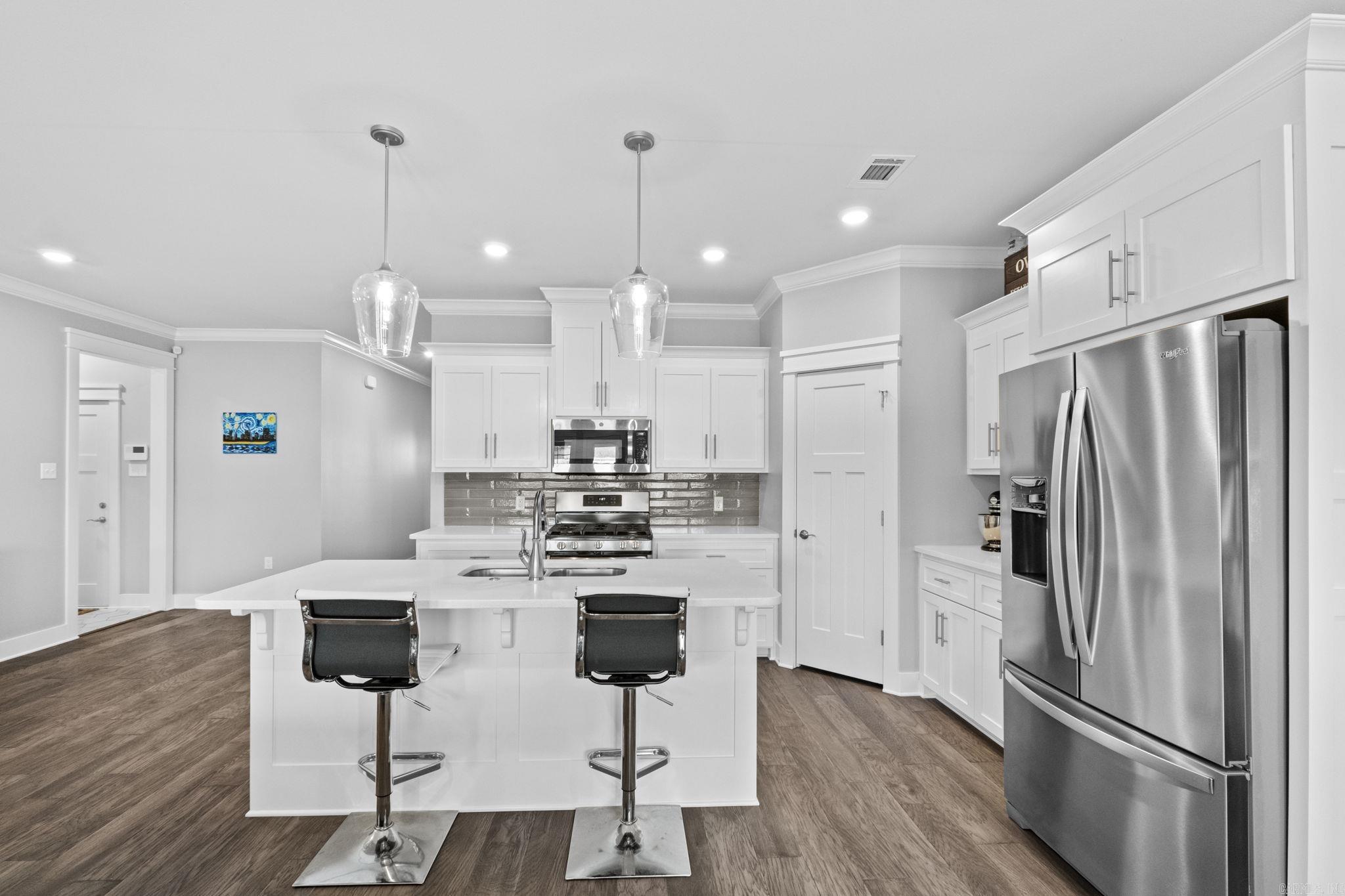 CARNAHAN VILLAGE SUB - Residential