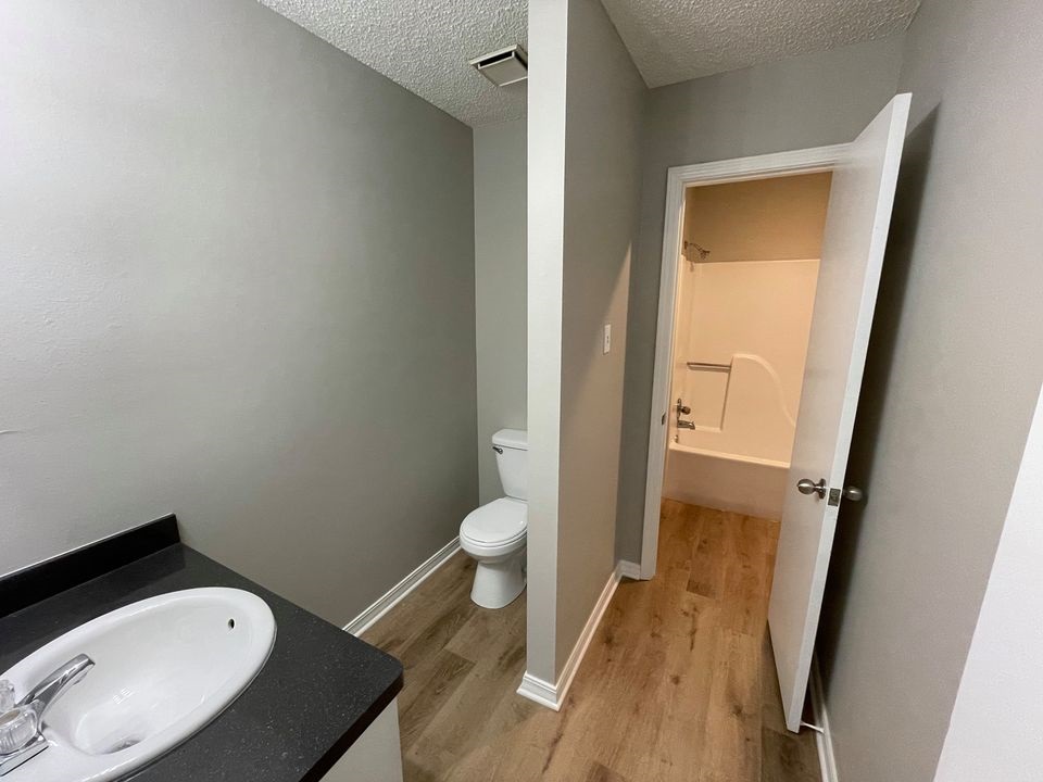 Con-Ark I-40 - Residential Lease