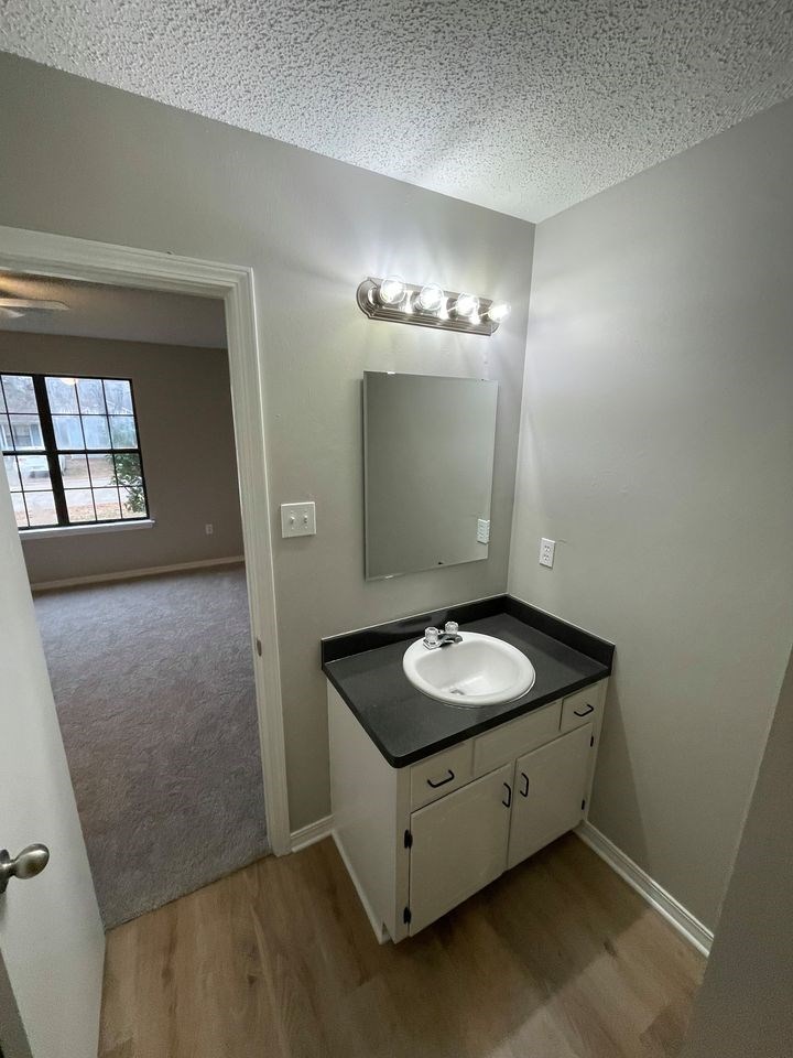 Con-Ark I-40 - Residential Lease