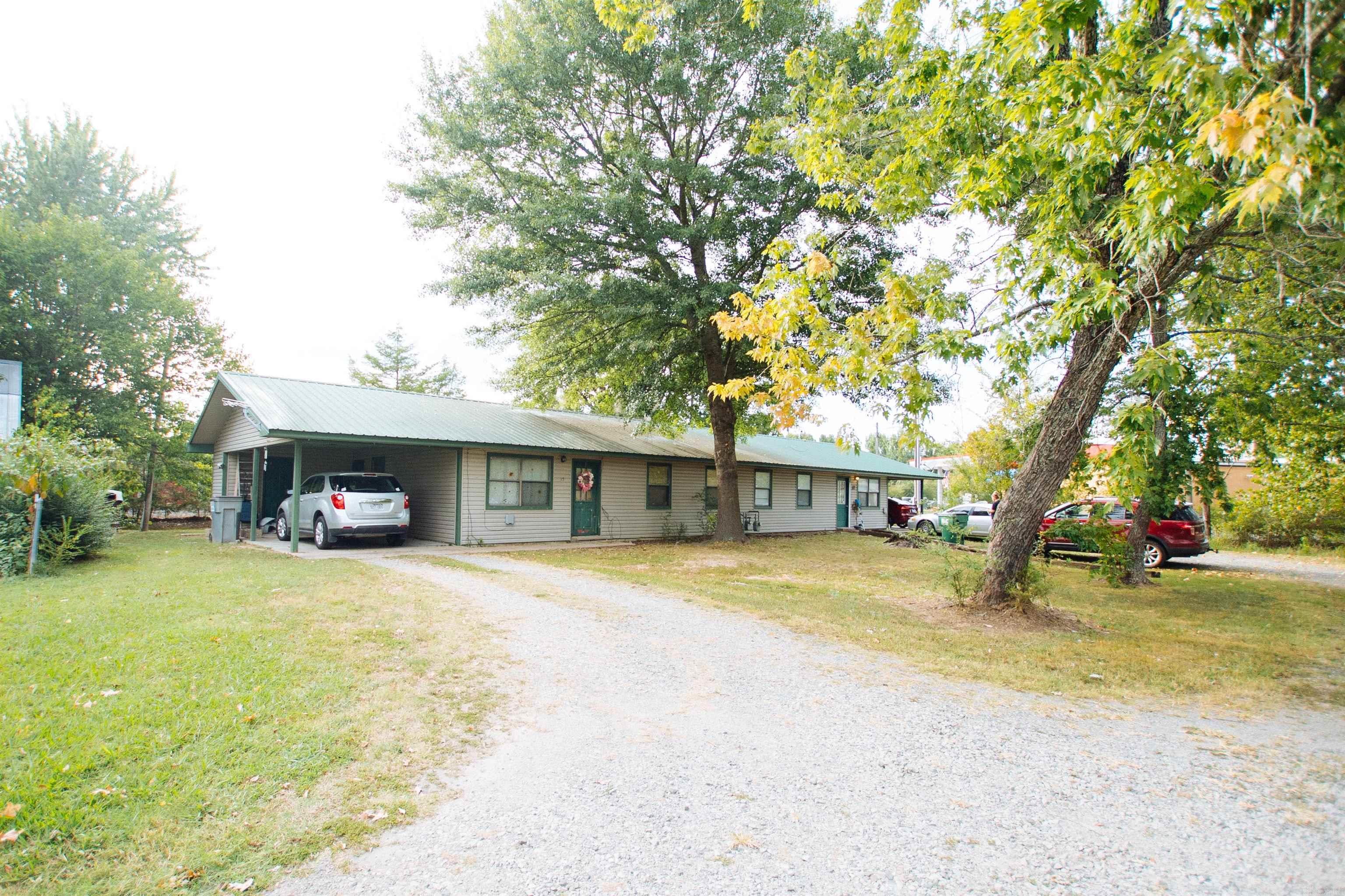 Income potential meets convenience with this spacious duplex located right next to Quitman High School. This property boasts a durable metal roof, a large yard, and plenty of parking, making it ideal for both investors and homeowners. Whether you’re looking to generate rental income from both units or live in one half while renting out the other, this duplex offers great flexibility. With its prime location and abundant space, it’s a fantastic opportunity!