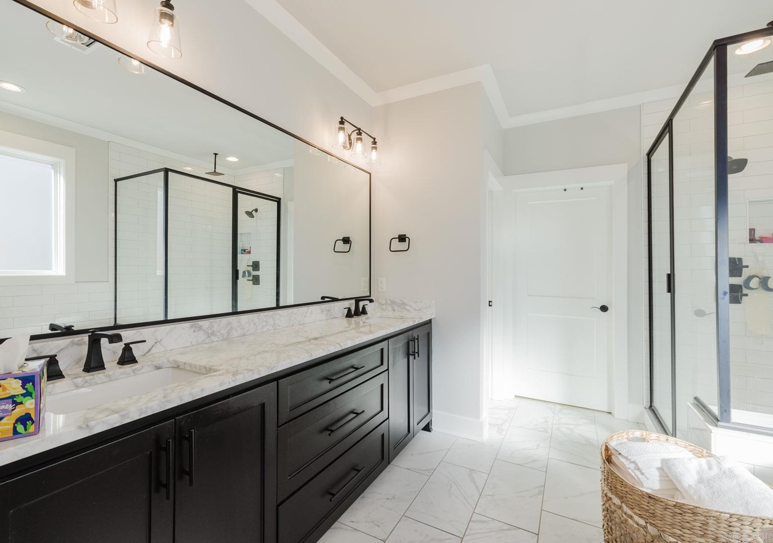 THE WOODS OF HURRICANE LAKE ESTA - Residential