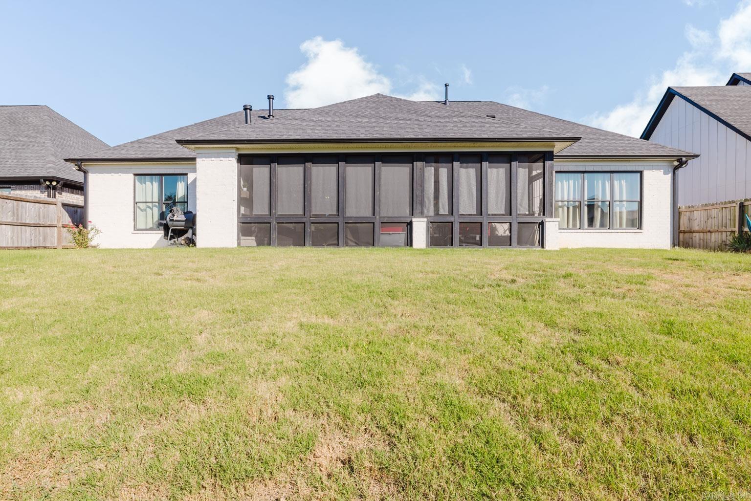 THE WOODS OF HURRICANE LAKE ESTA - Residential