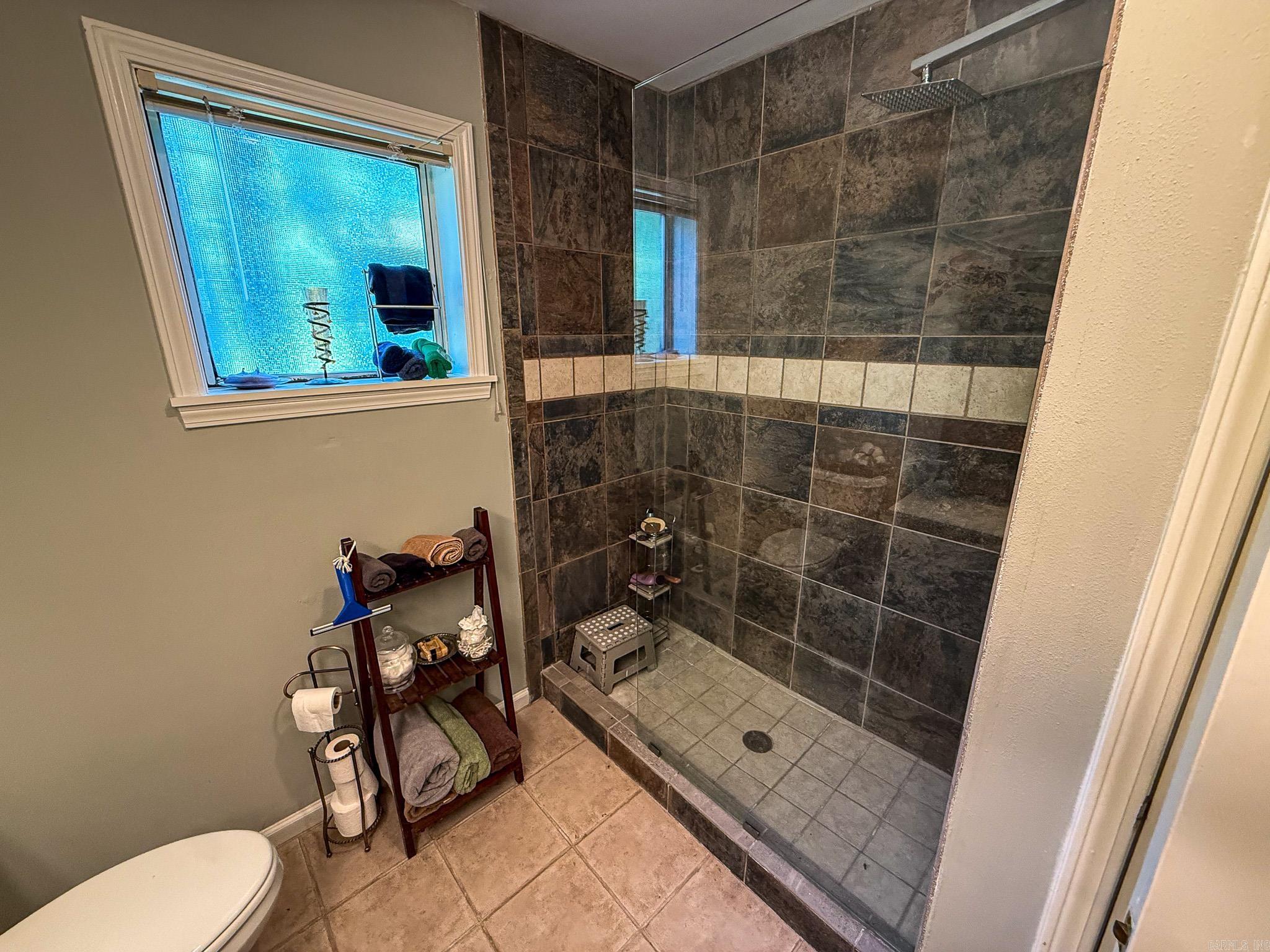 SHADOW RIDGE VILLAS - Residential
