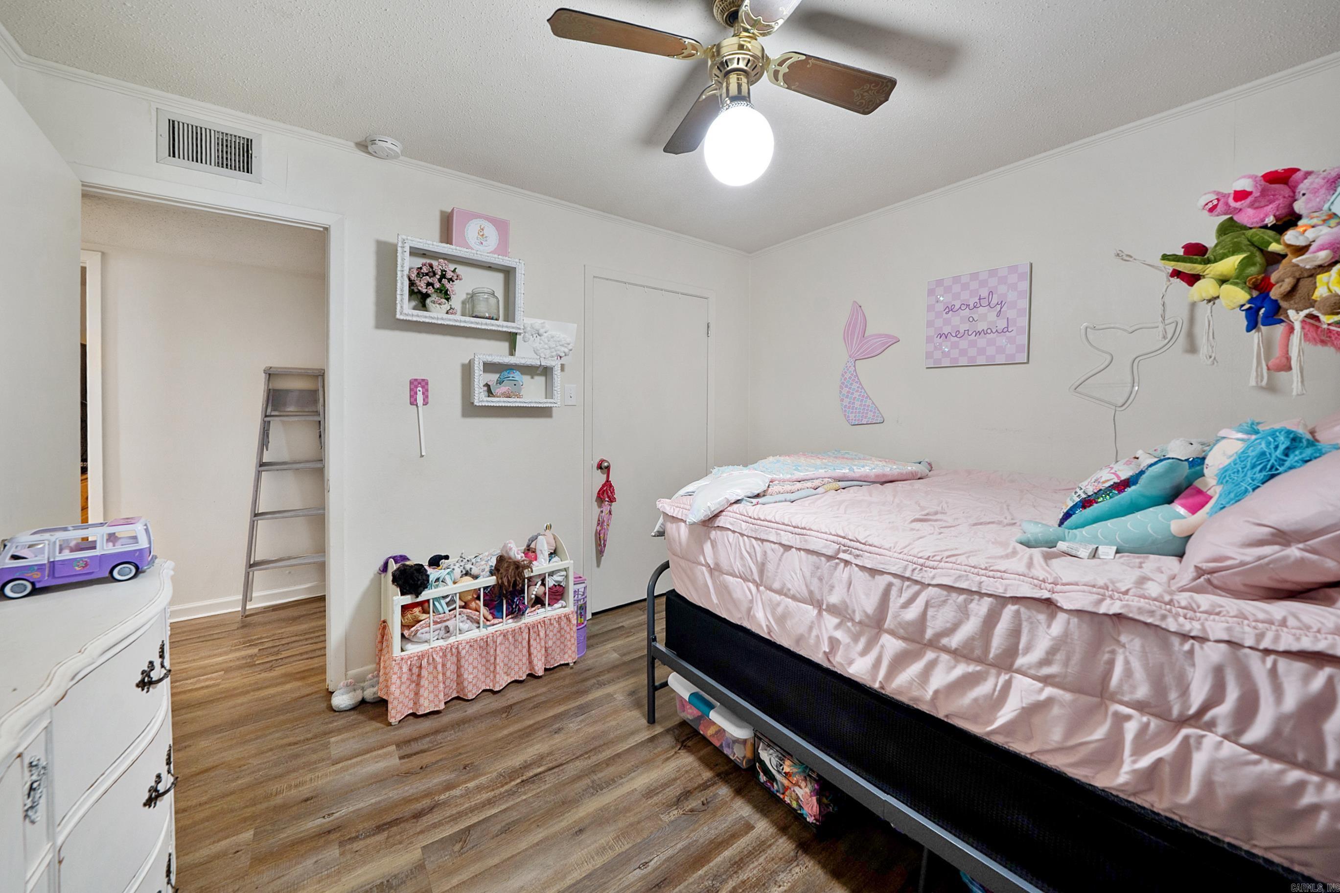 Del-Lee - Residential