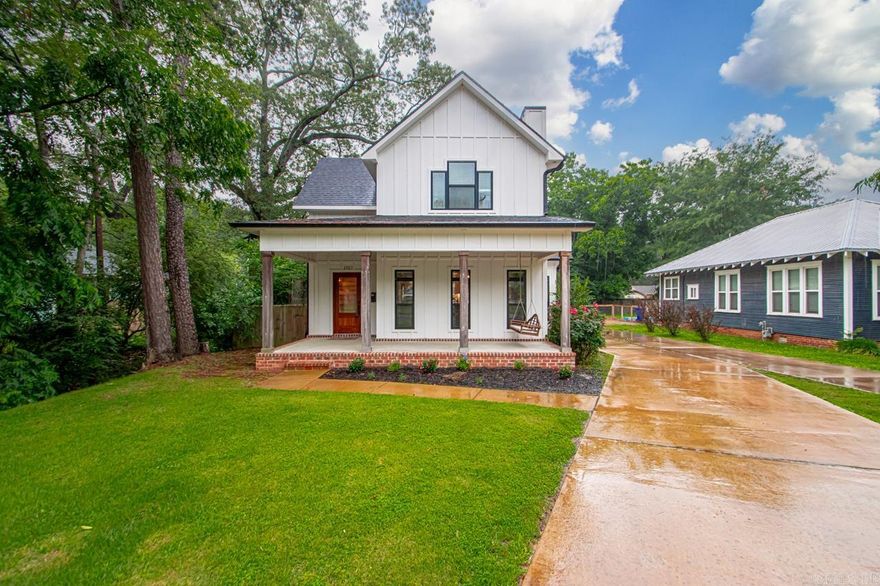 This beautiful three bedroom, two and a half bath Conway home, is within walking distance to the University of Central Arkansas making it a perfect balance of community and convenience. It offers charming custom touches and has stunning hardwoods throughout. This impressive home is a must see!