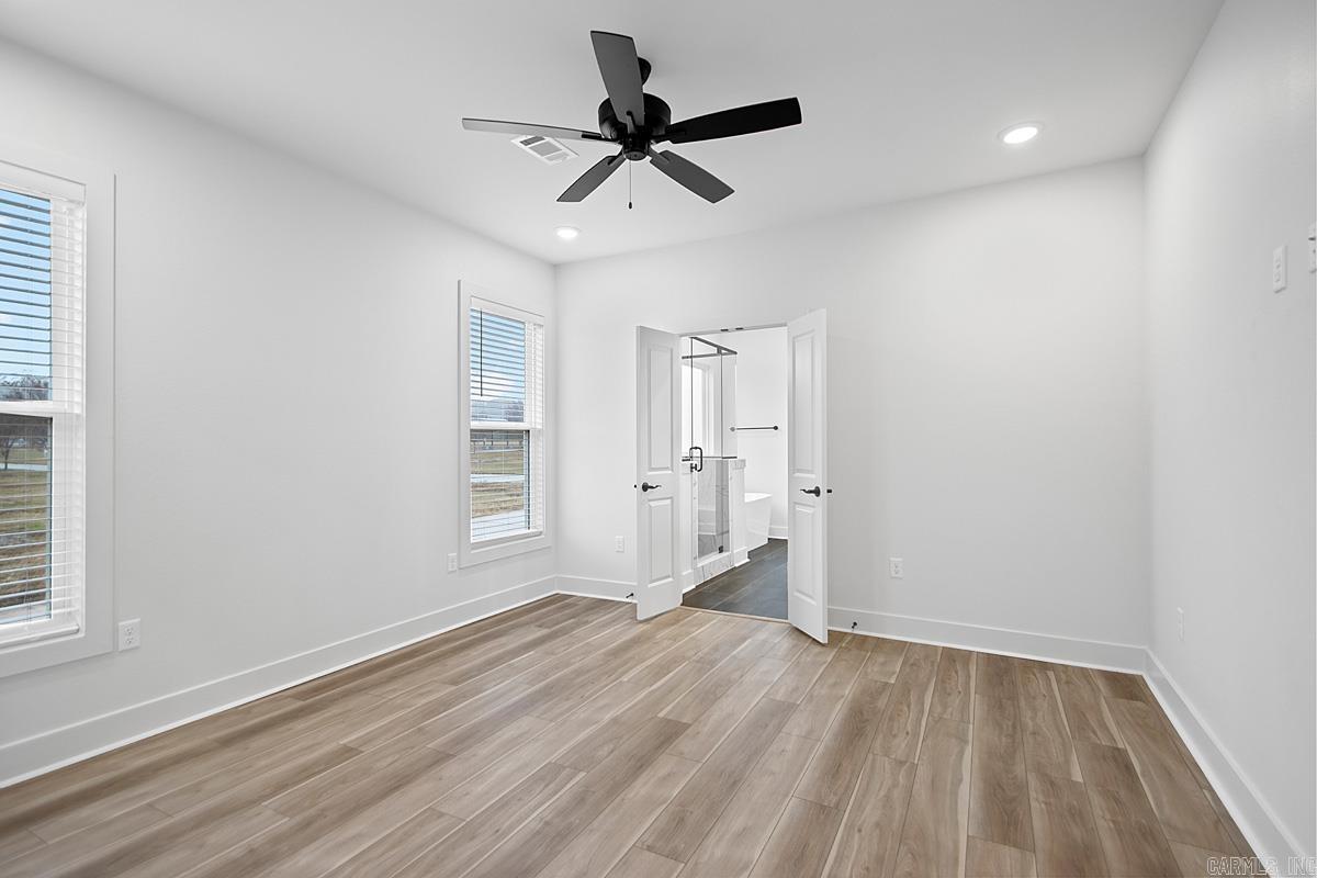 MIDTOWN BRYANT - Residential