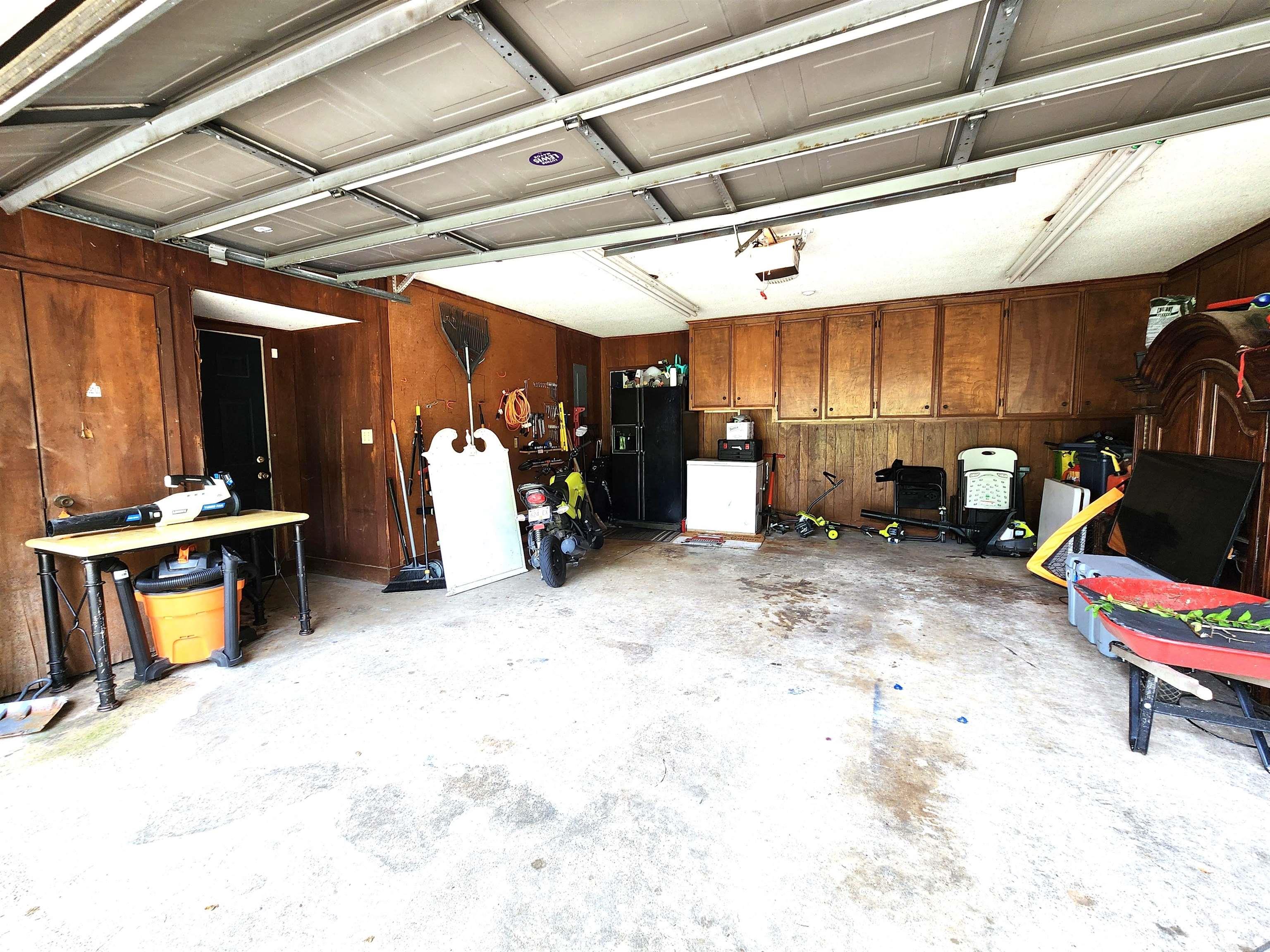 Thompson Heights 5th - Residential