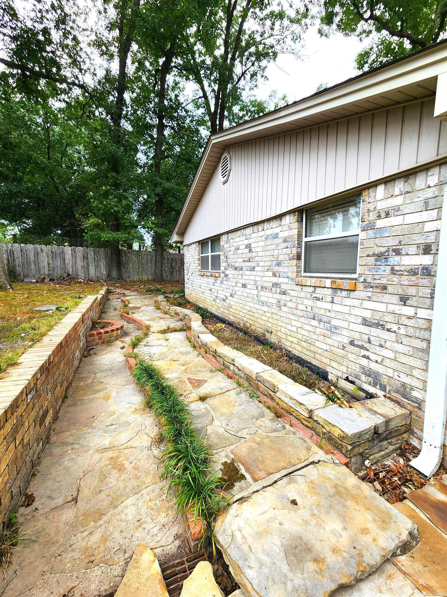 Thompson Heights 5th - Residential