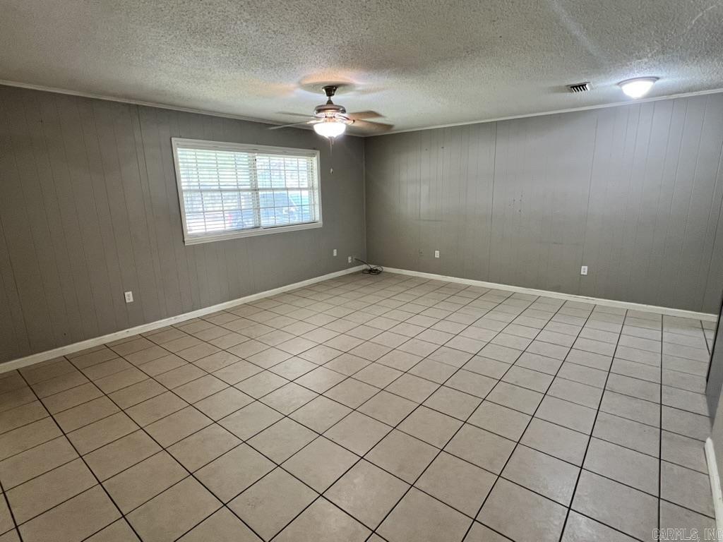WEST GATE - Residential