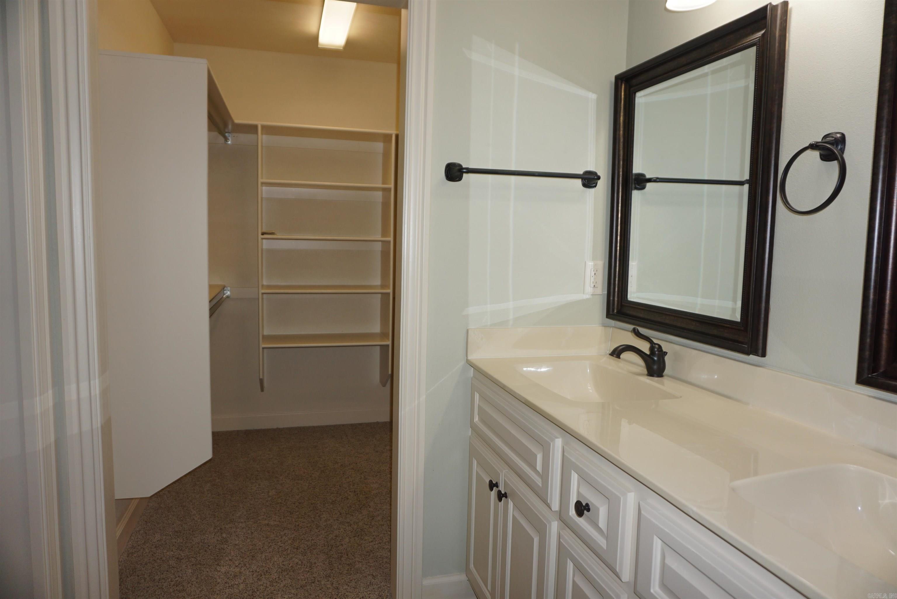 RIDGEWOOD S/D - Residential