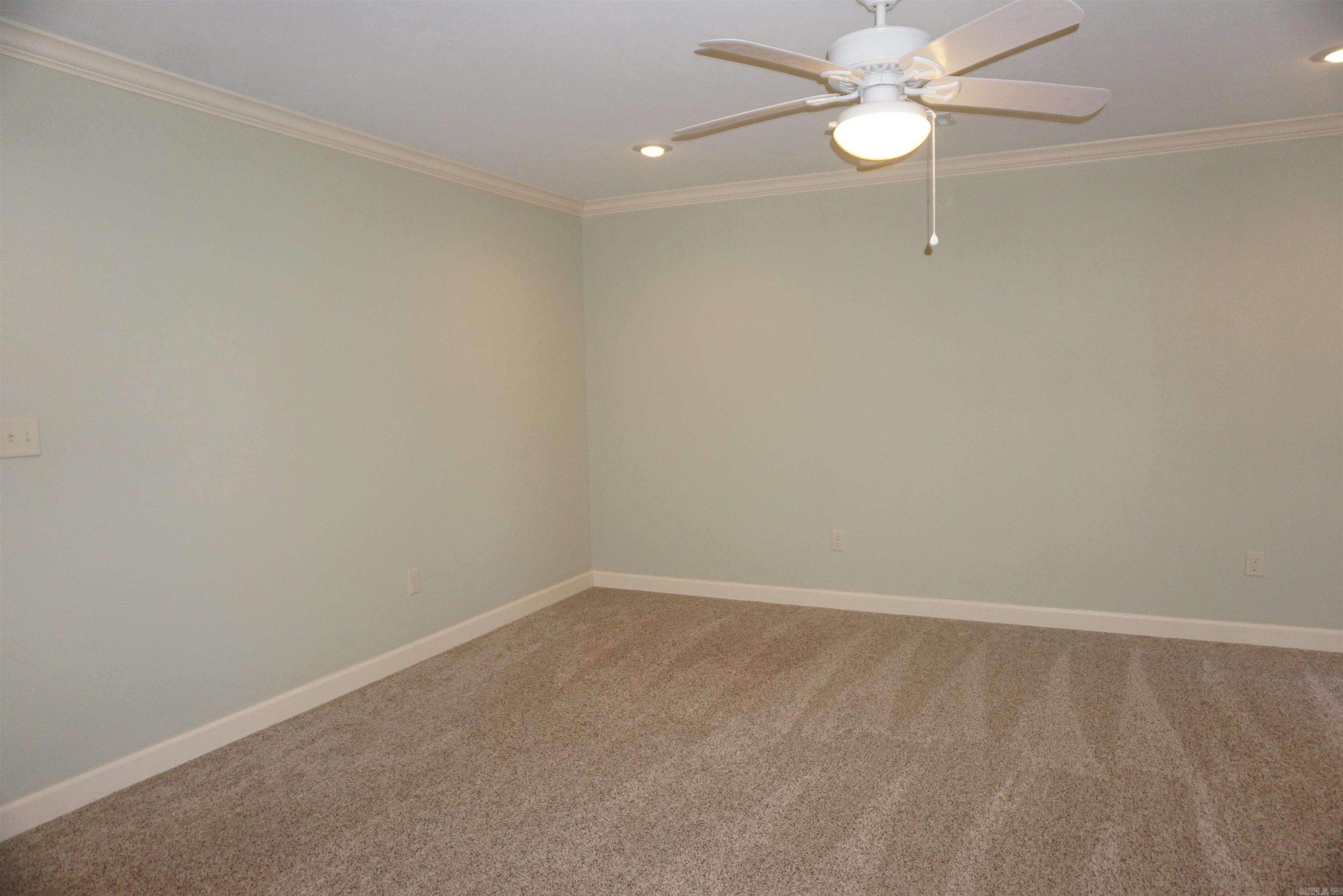 RIDGEWOOD S/D - Residential