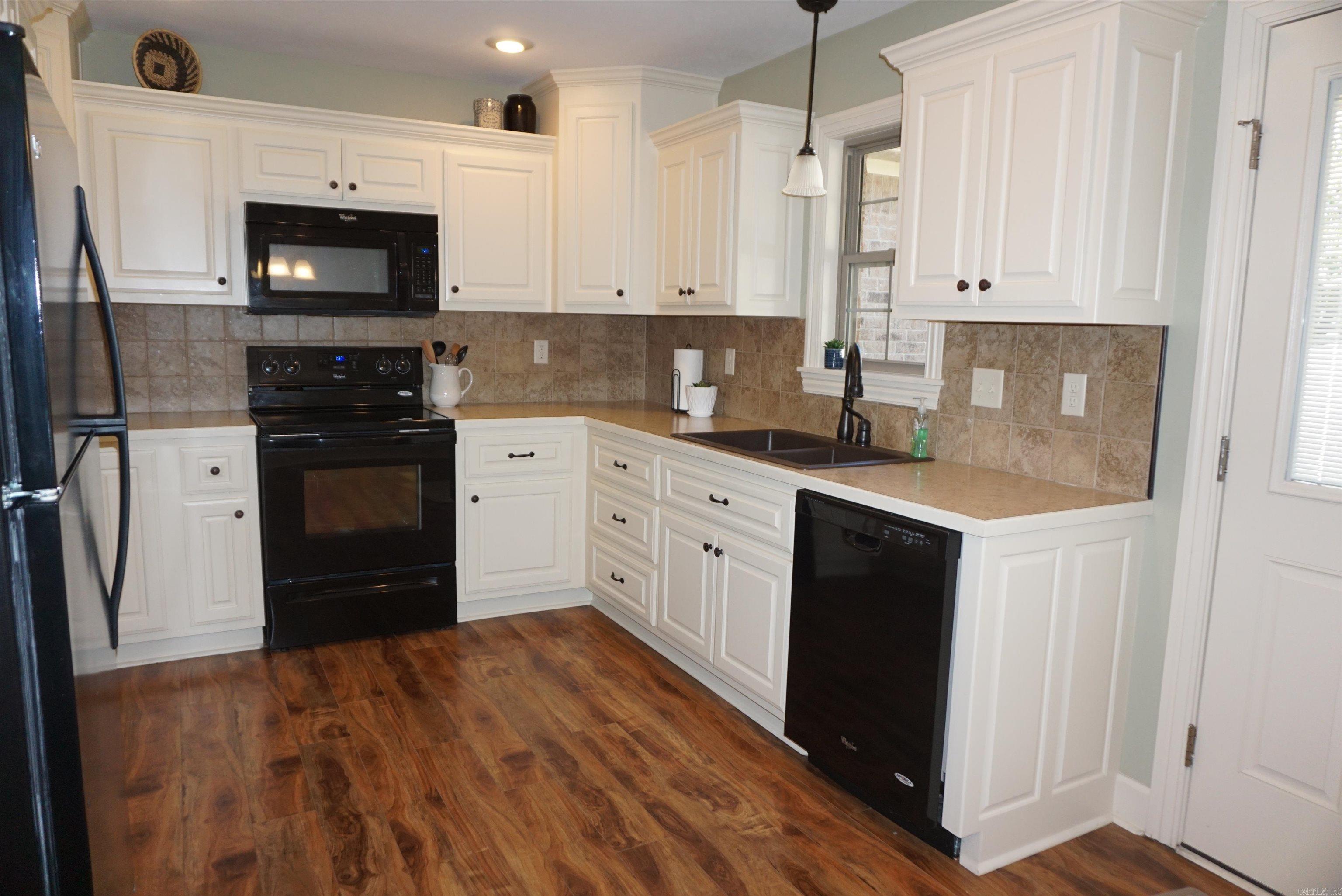 RIDGEWOOD S/D - Residential