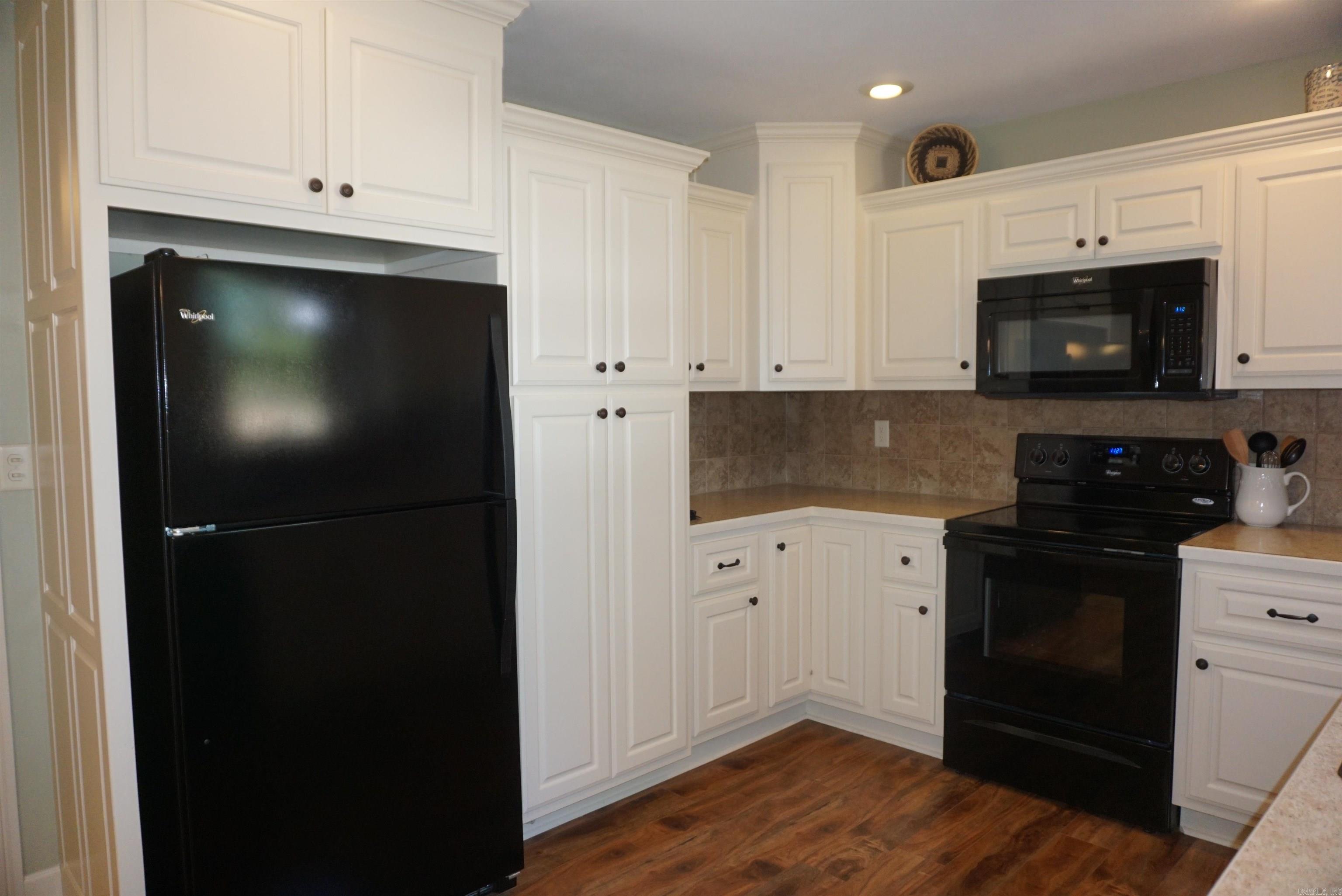 RIDGEWOOD S/D - Residential