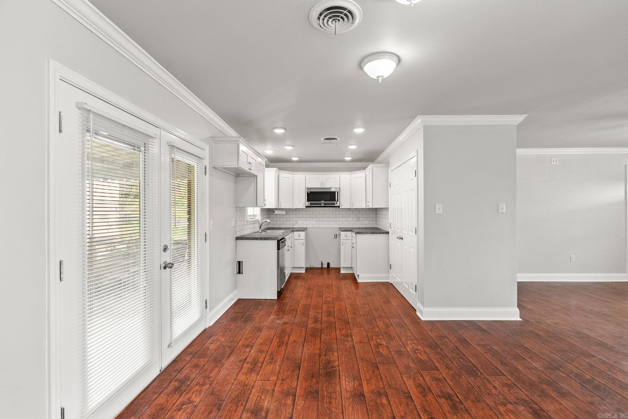 DELWOOD - Residential