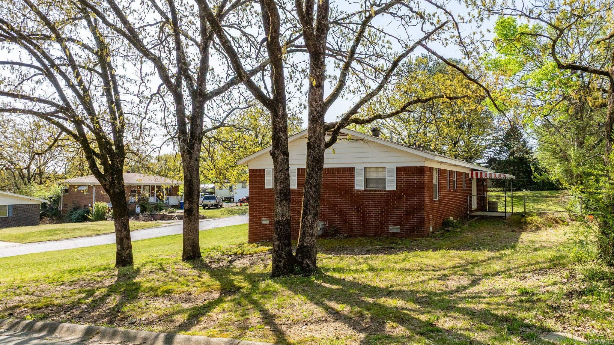 DELWOOD - Residential