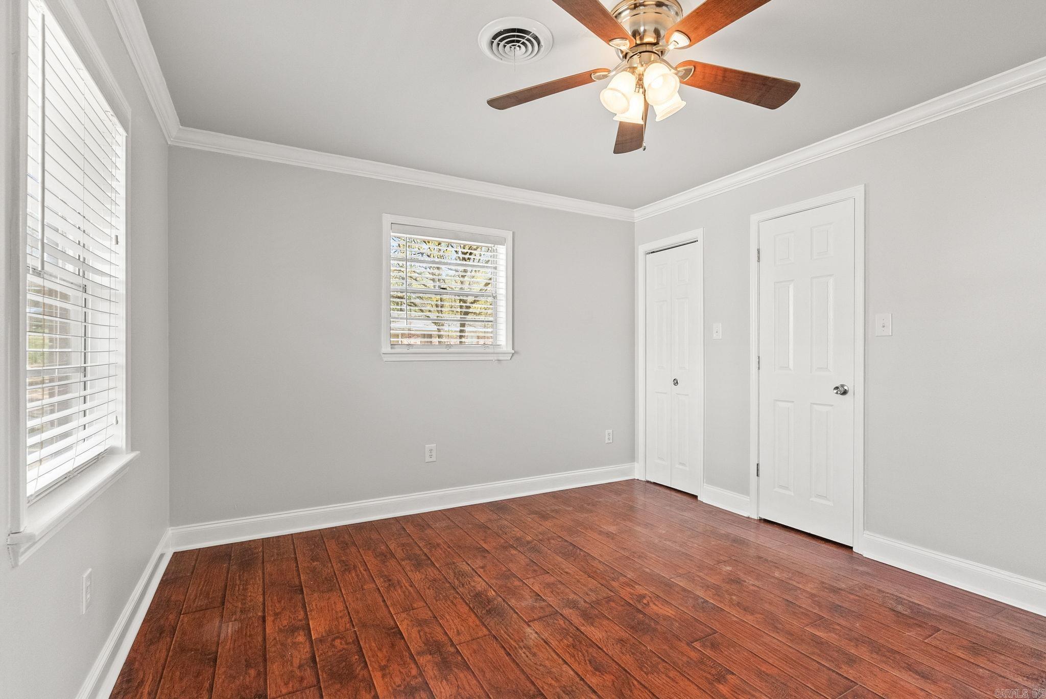 DELWOOD - Residential