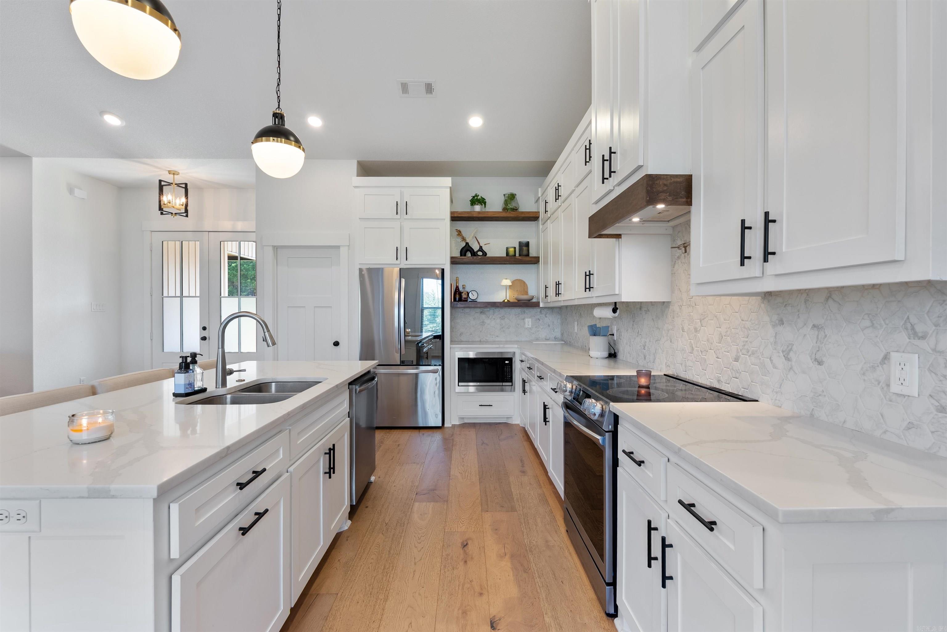 TIMBER WOOD SUB - Residential