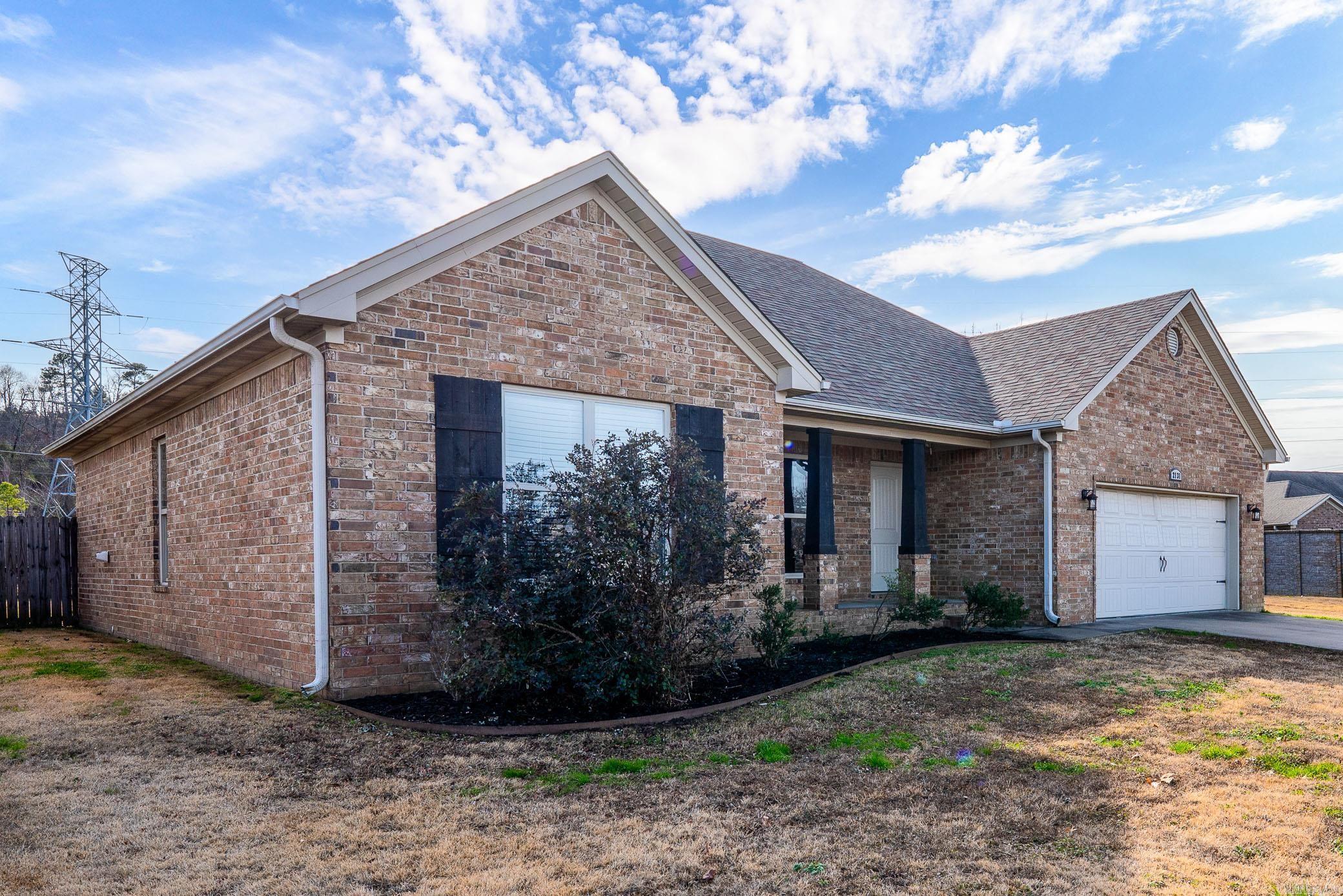 SPRING VALLEY - Residential