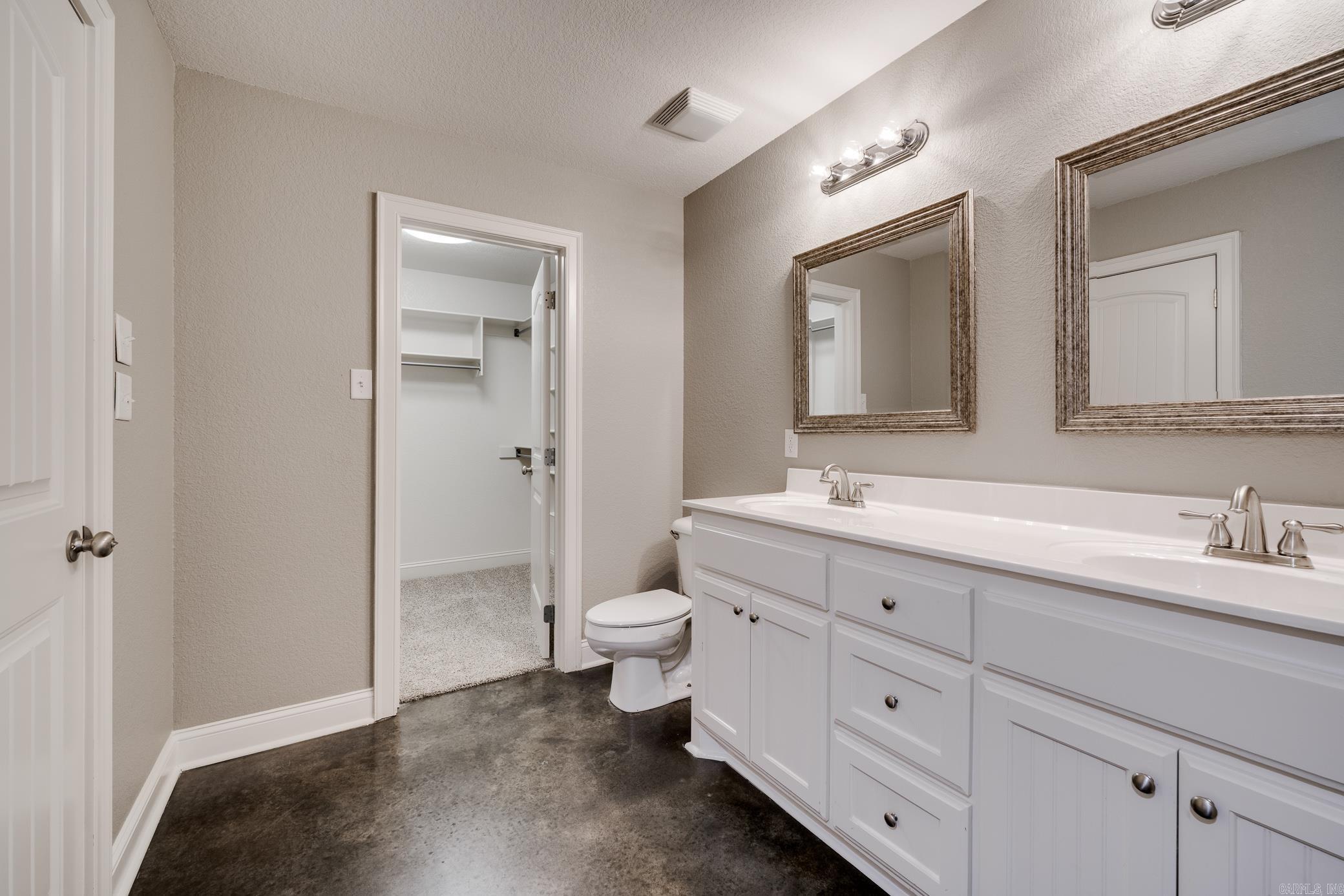 SPRING VALLEY - Residential