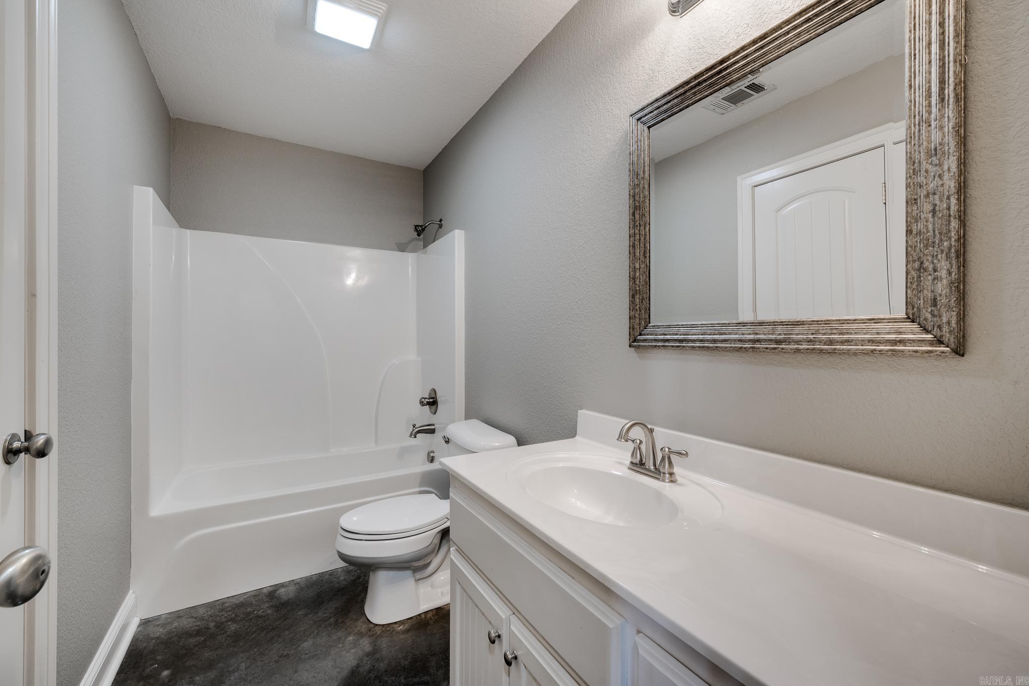 SPRING VALLEY - Residential