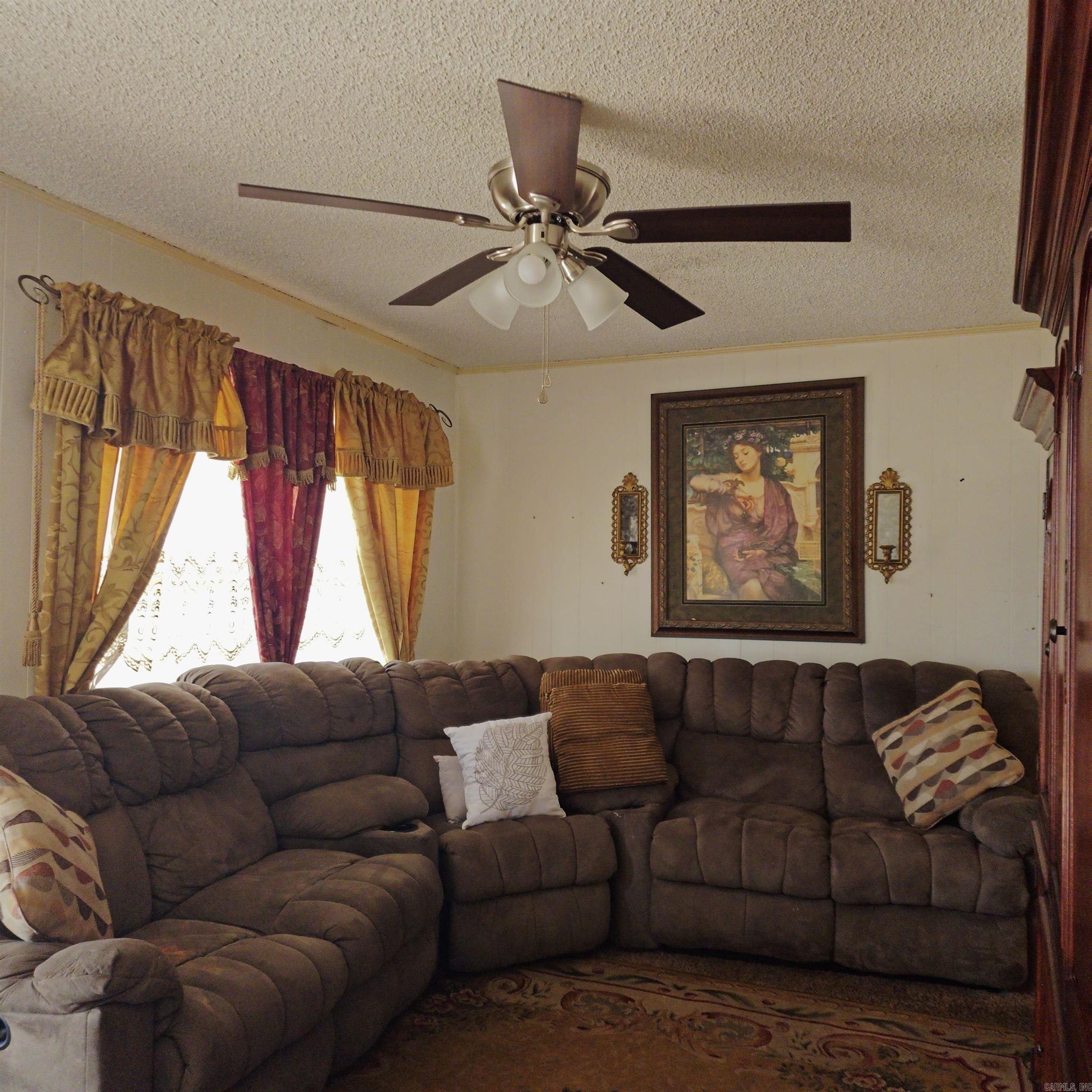 WILSON HEIGHTS ANNEX - Residential