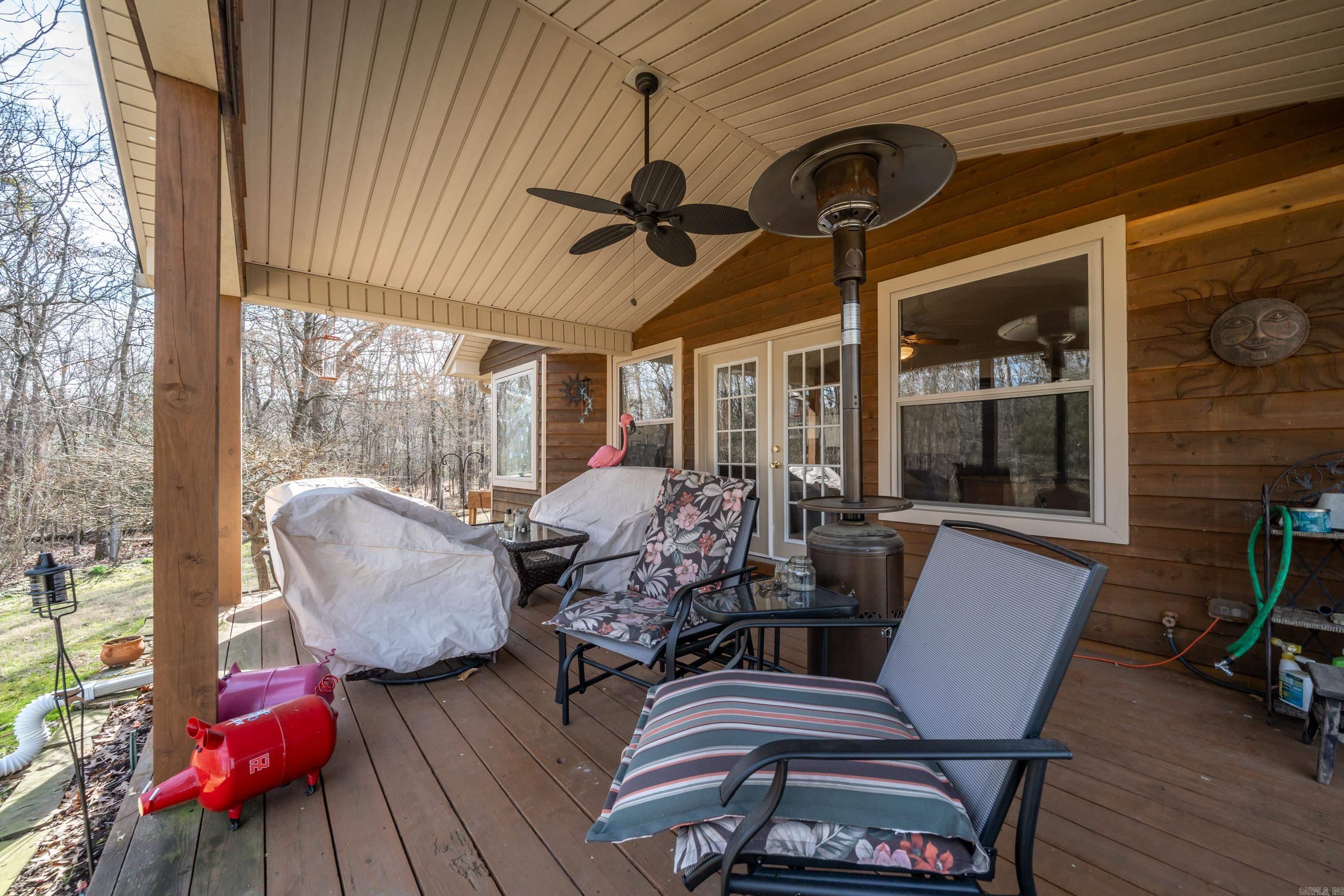 WOODLANDS EDGE - Residential