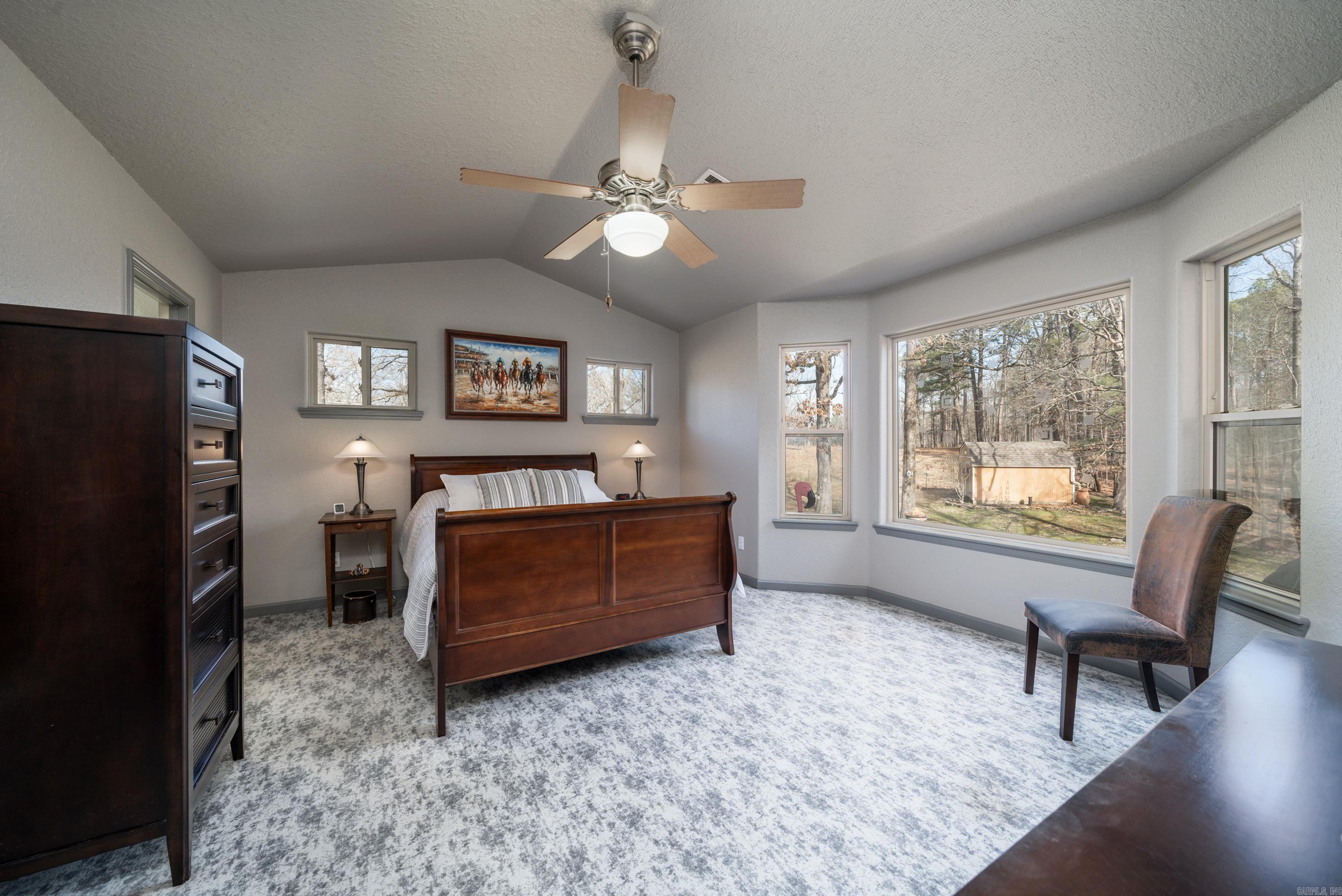 WOODLANDS EDGE - Residential