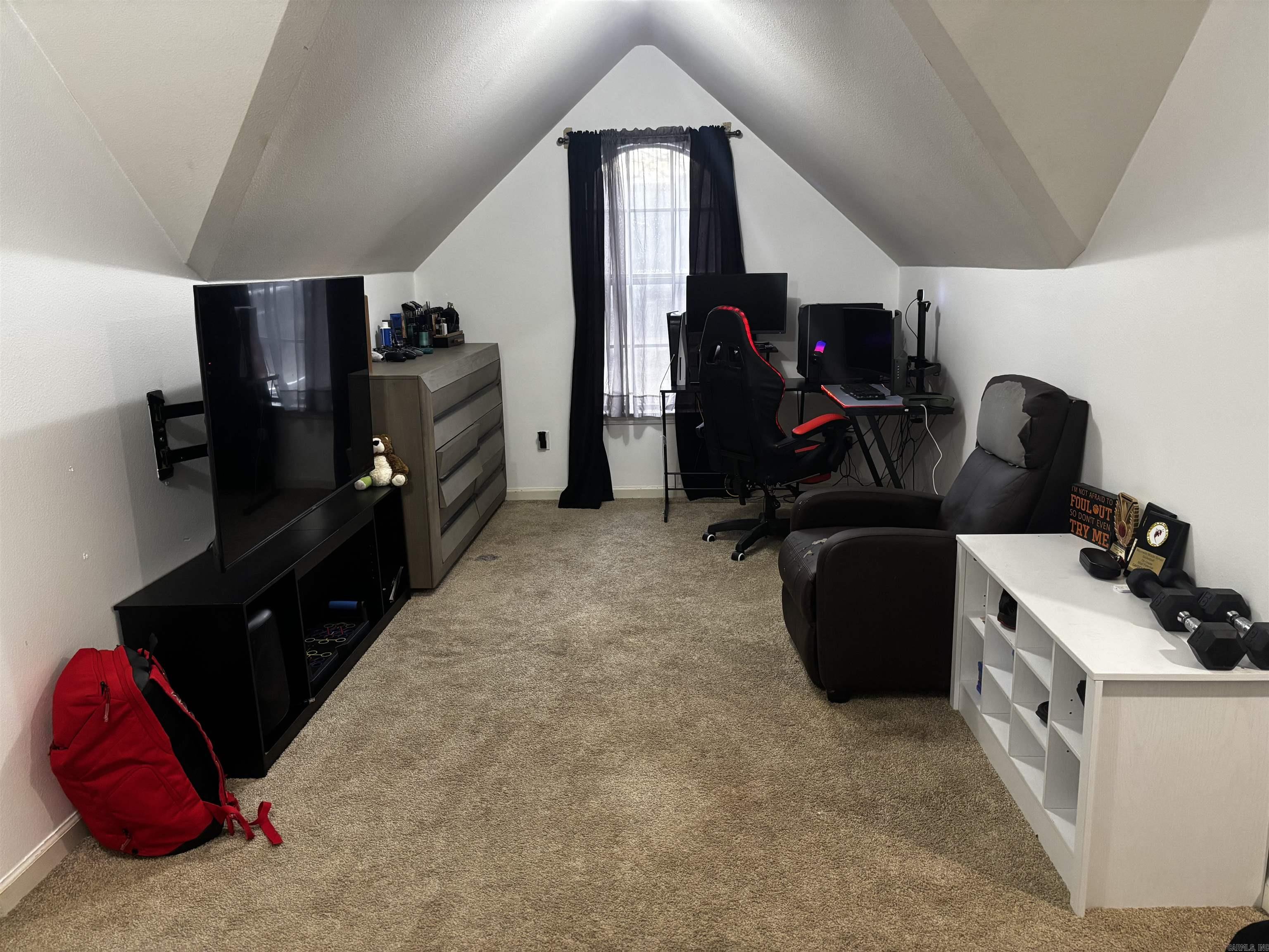 EDGEWATER ADDN - Residential