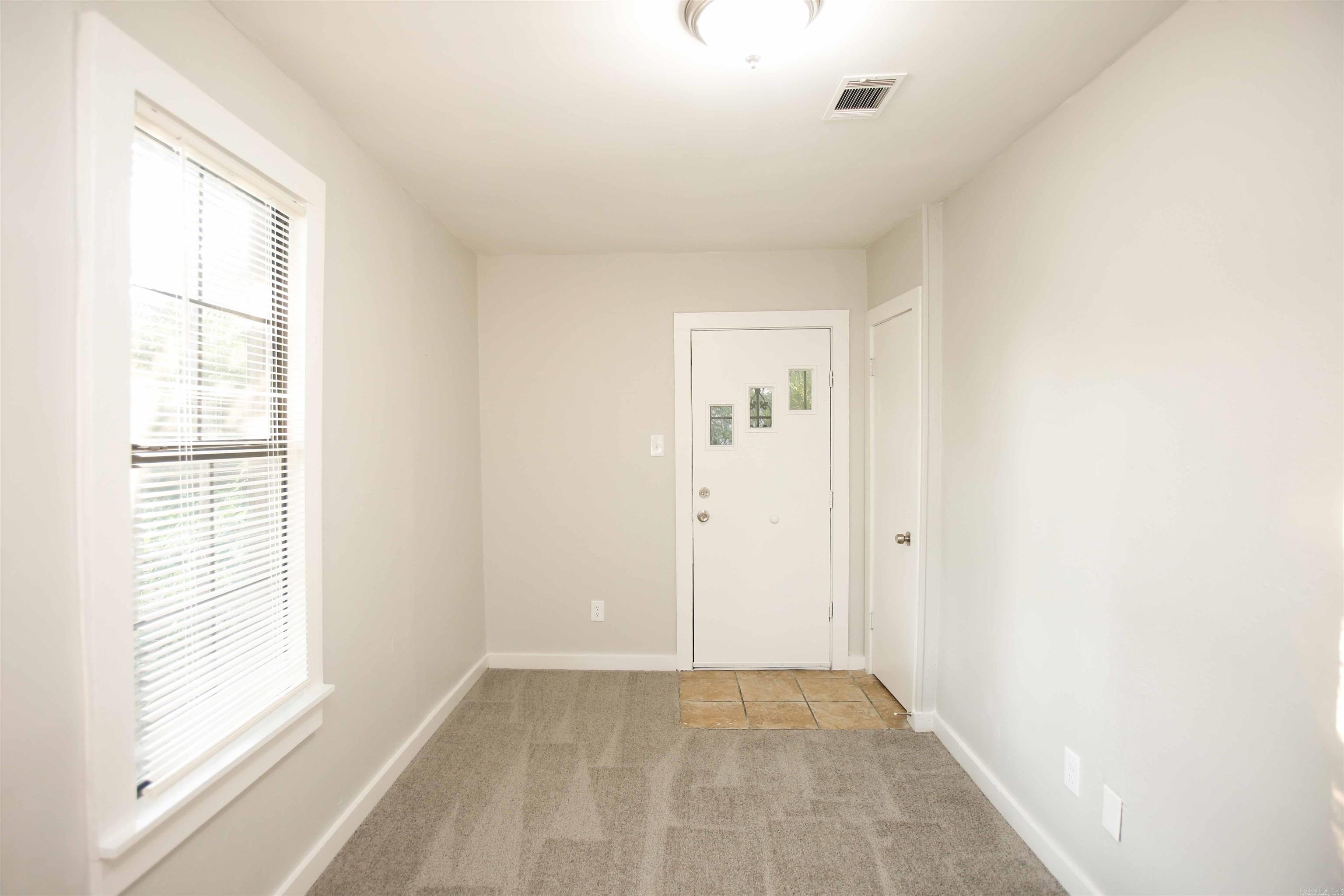 Lincoln - Residential Lease